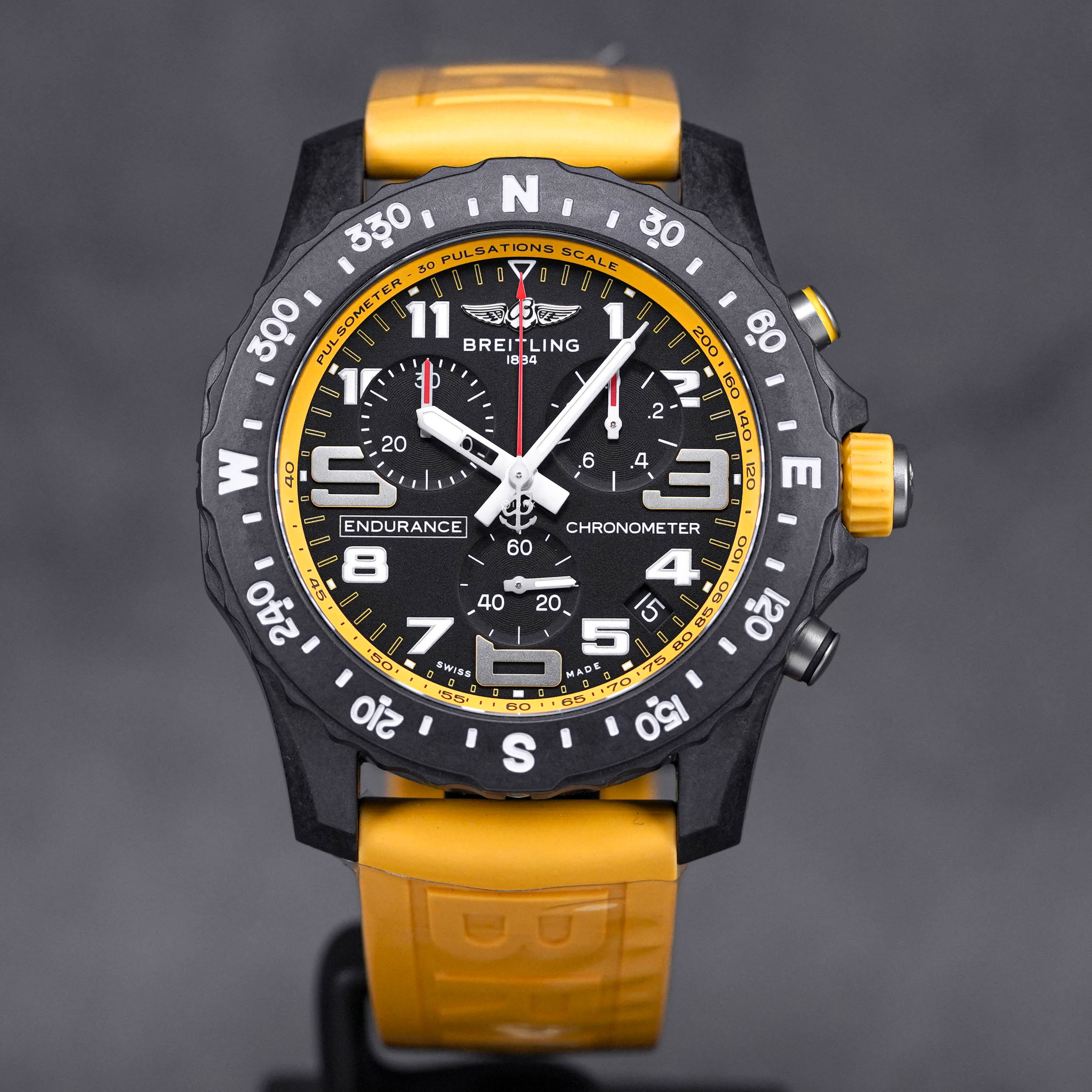 ENDURANCE PRO 44MM YELLOW (2022)