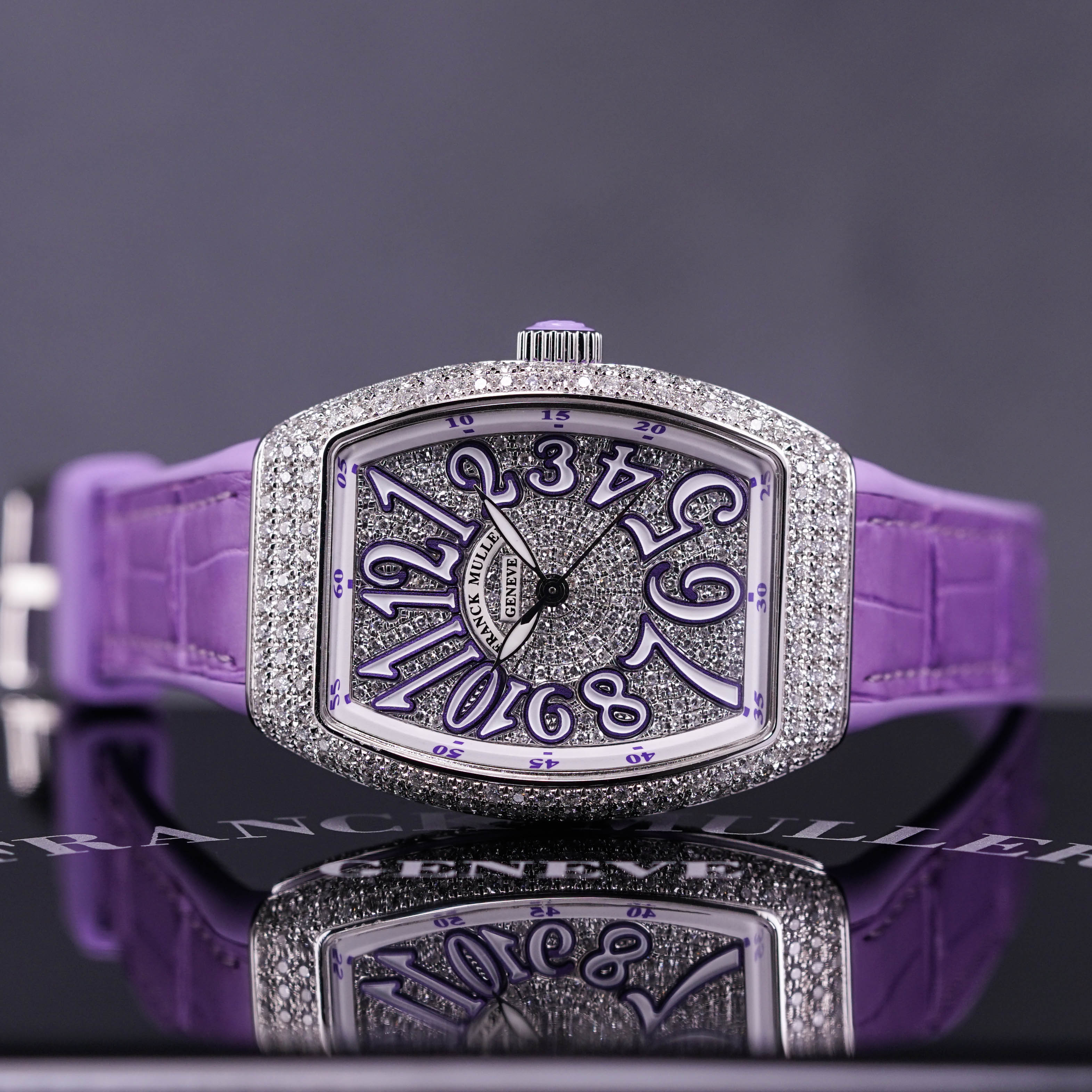 V32 PURPLE DIAMOND DIAL (2024)