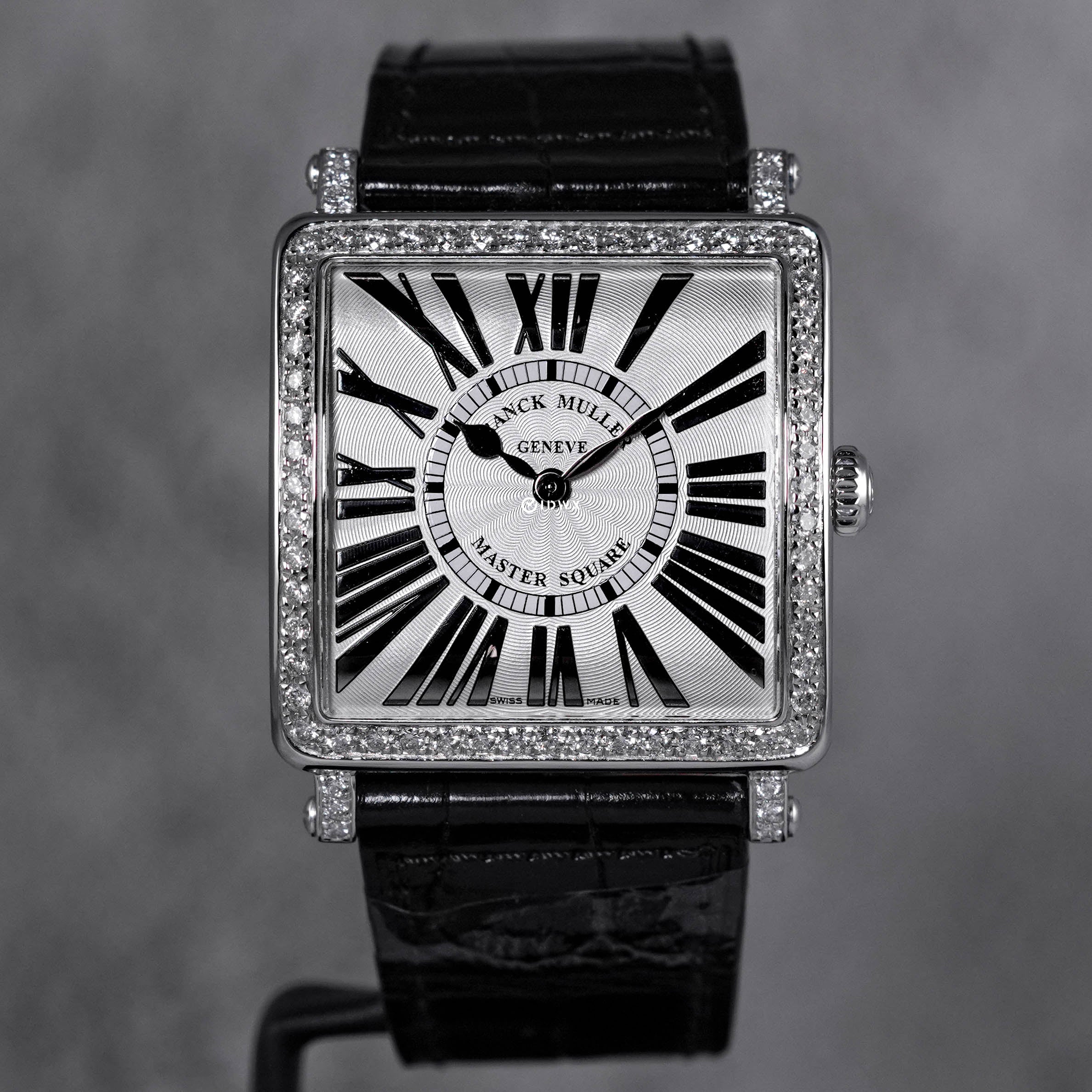 FRANCK MULLER MASTER SQUARE SILVER DIAL DIAMOND