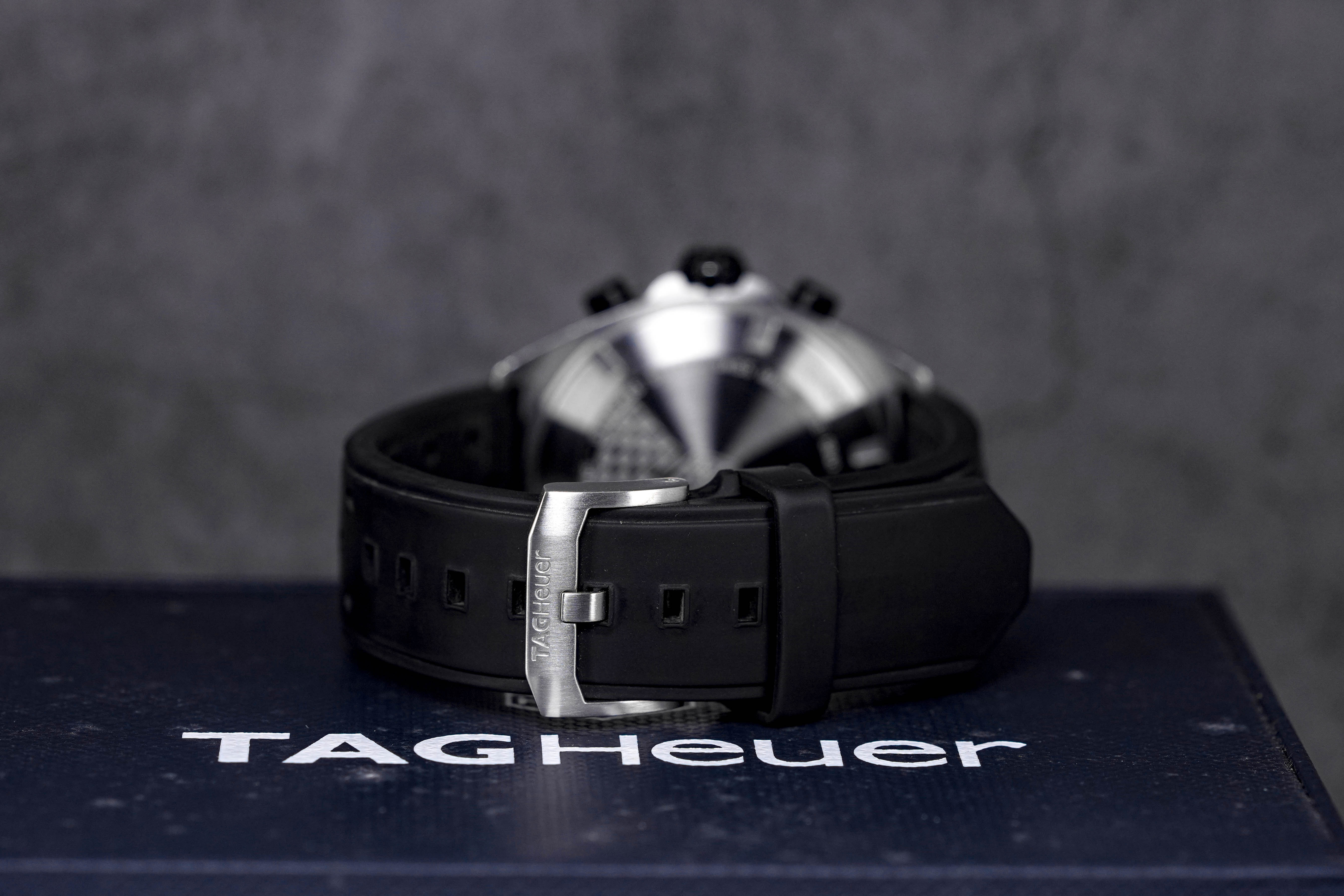 TAG HEUER FORMULA 1 CHRONOGRAPH BLACK DIAL QUARTZ (2019) - IDWX