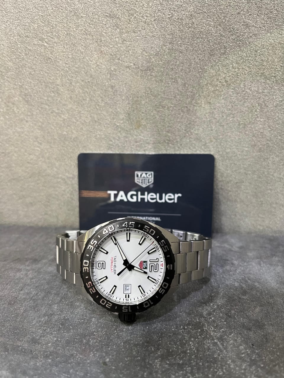 FORMULA 1 DATE STEEL WHITE DIAL QUARTZ (2017)