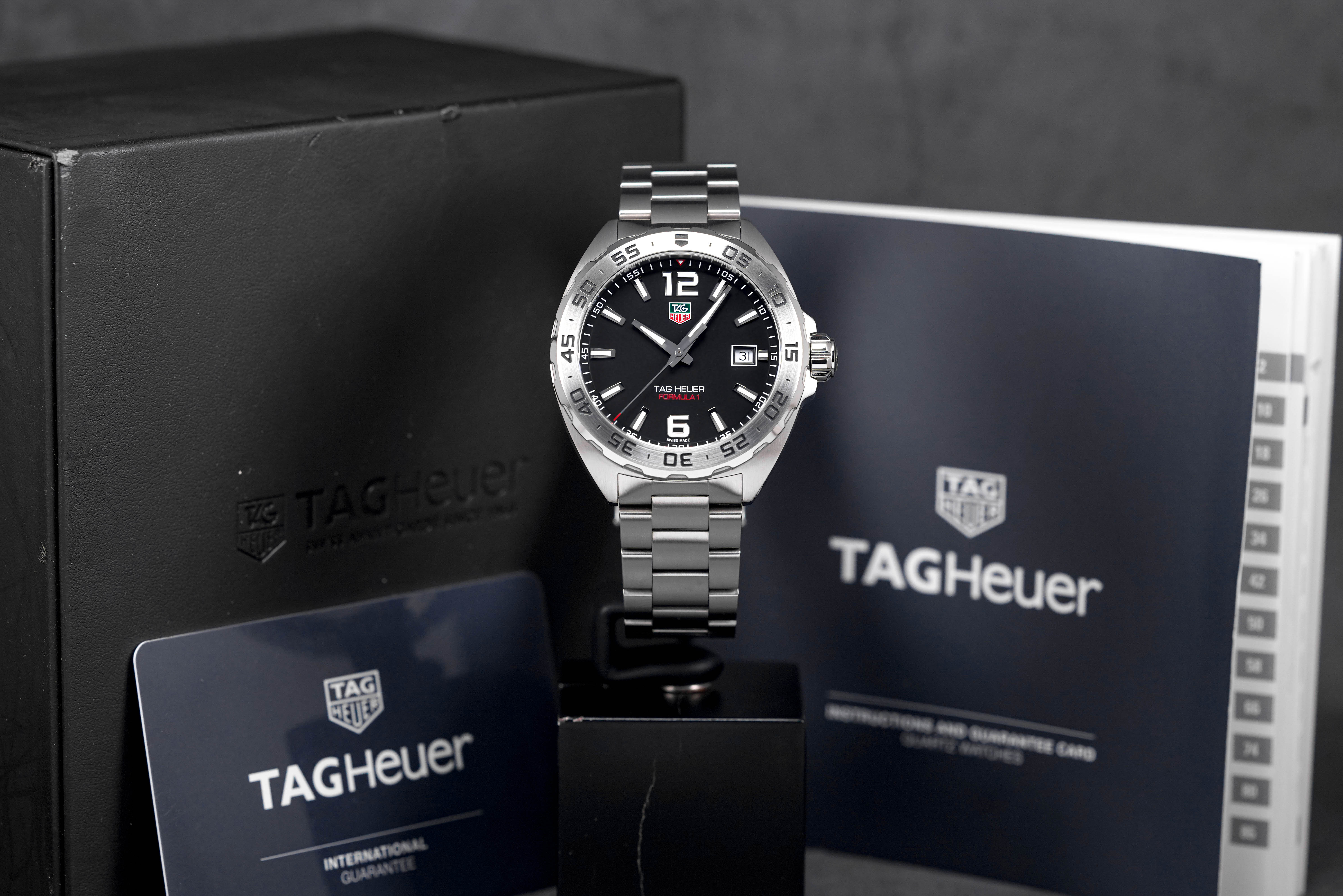 TAG HEUER FORMULA 1 DATE STEEL BLACK DIAL QUARTZ (2017) - IDWX