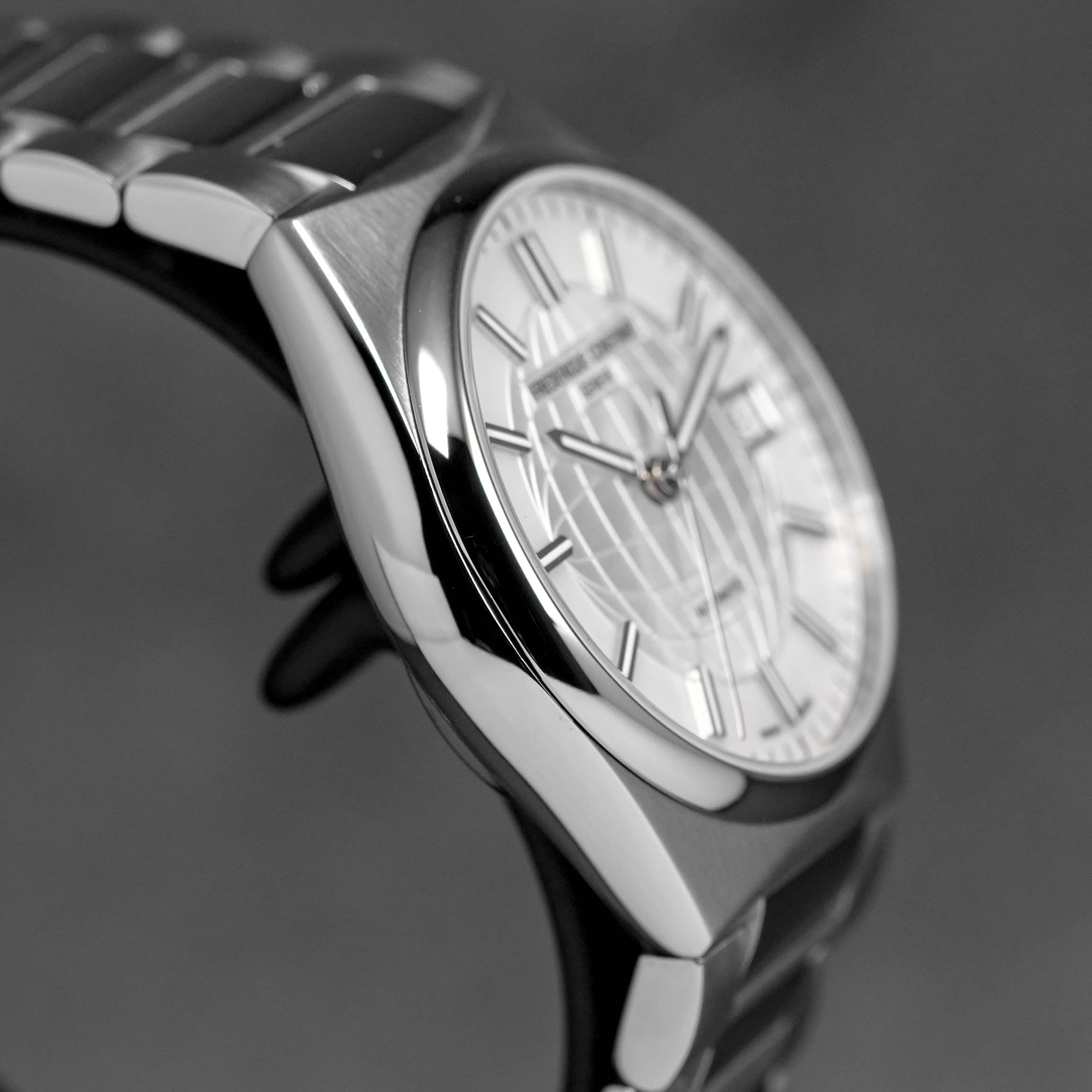 HIGHLIFE 34MM STEEL SILVER DIAL (2025)