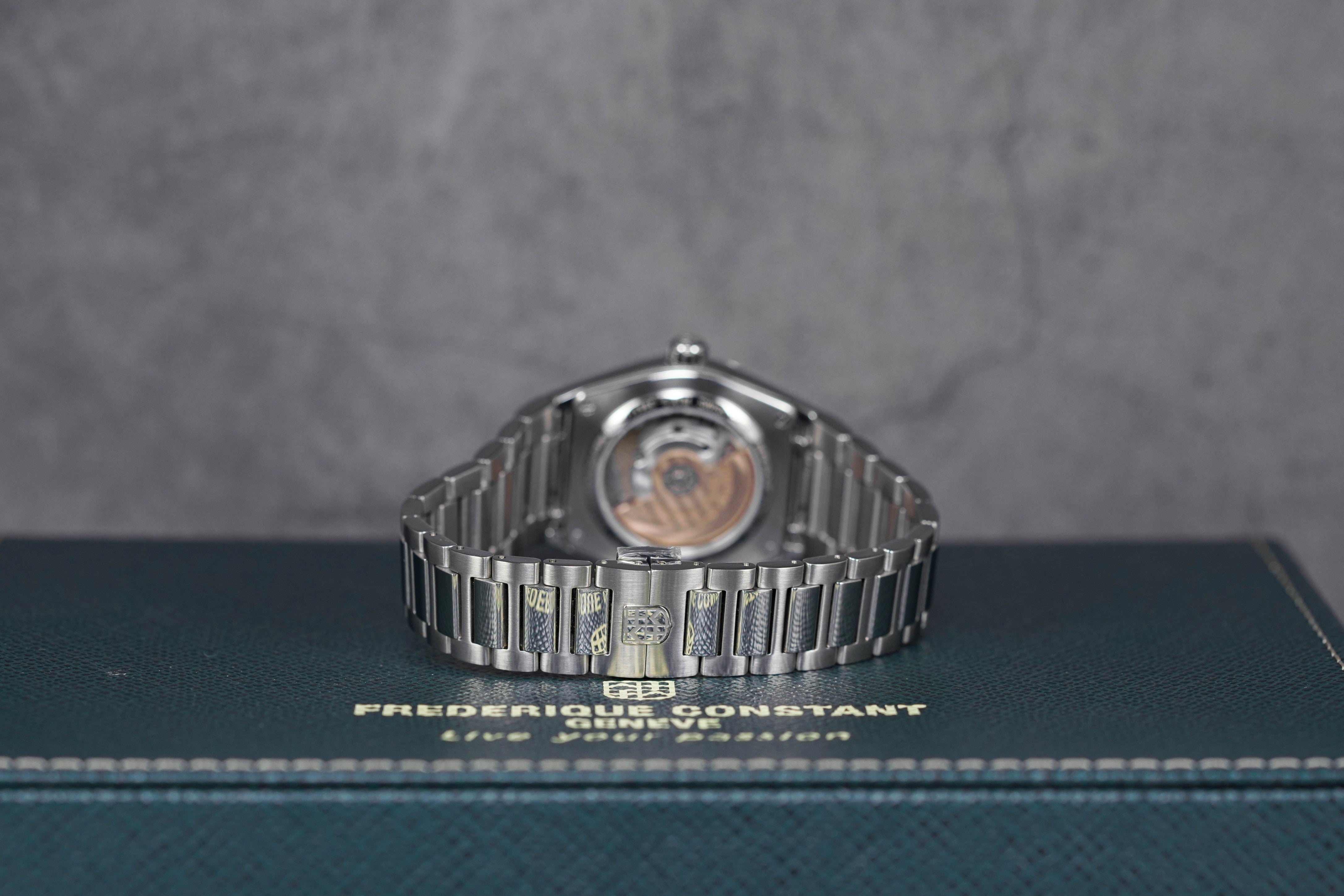HIGHLIFE HEART BEAT STEEL SILVER DIAL (2025)