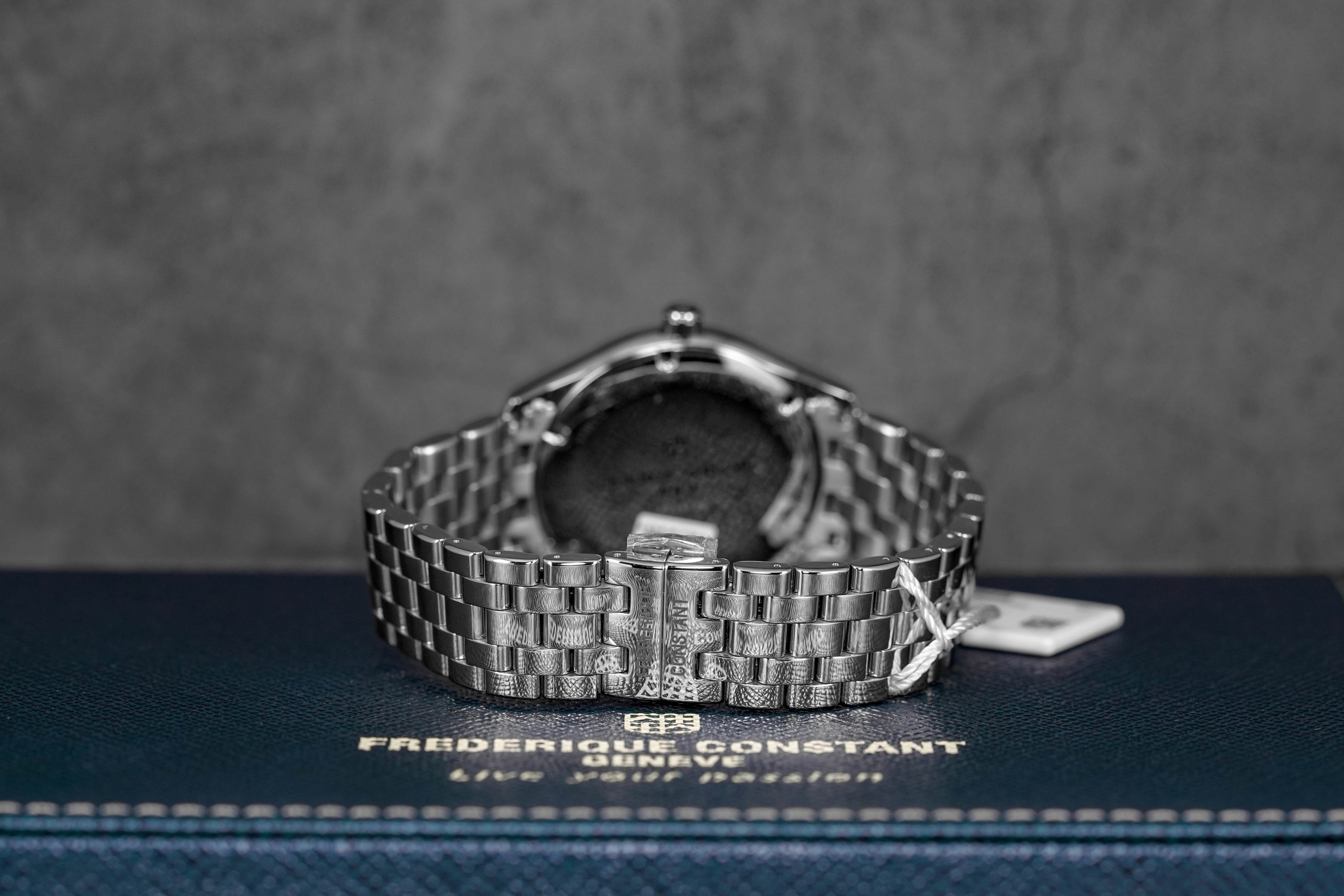 CLASSICS INDEX BLUE DIAL (2025)