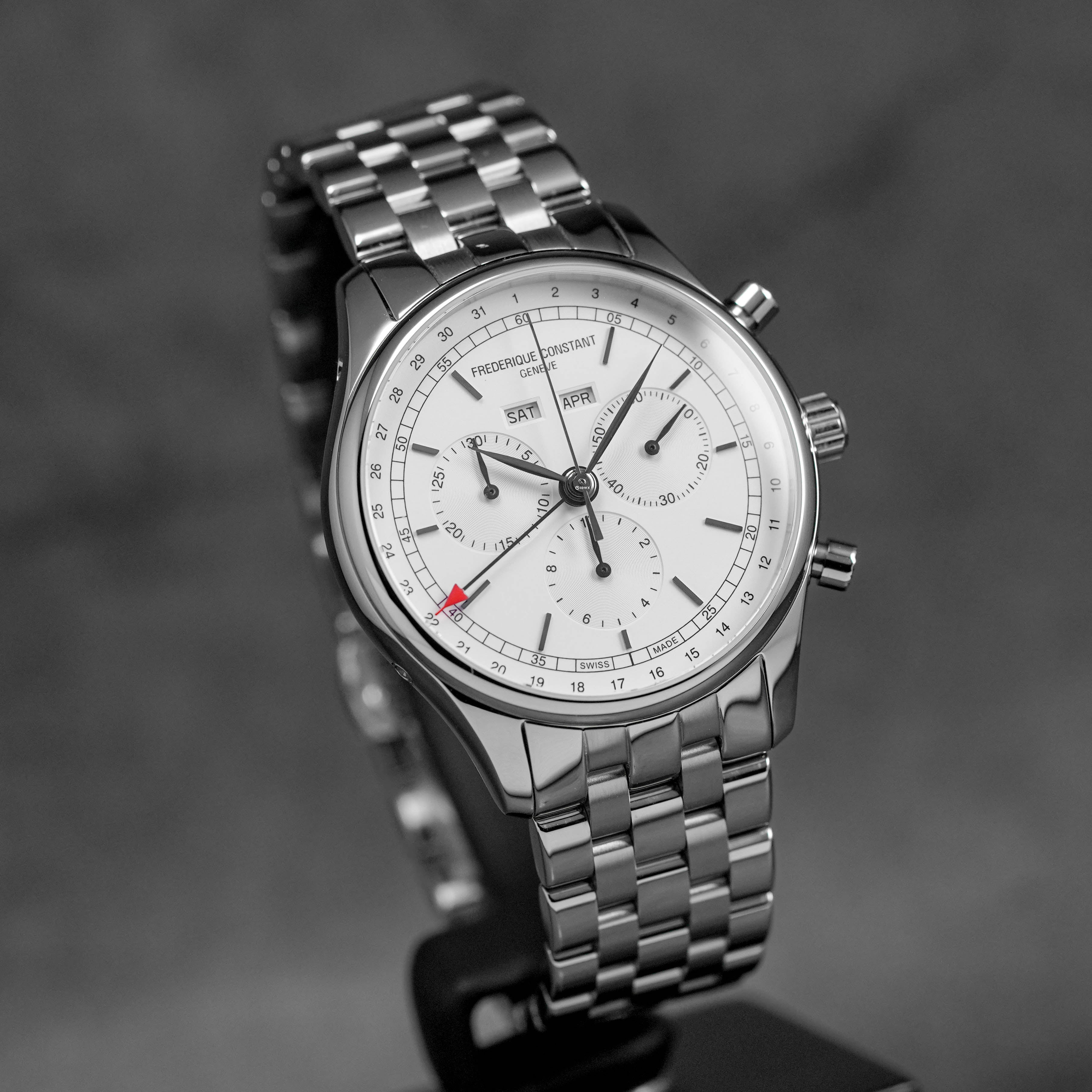 FREDERIQUE CONSTANT CLASSICS QUARTZ CHRONOGRAPH TRIPLE CALENDAR