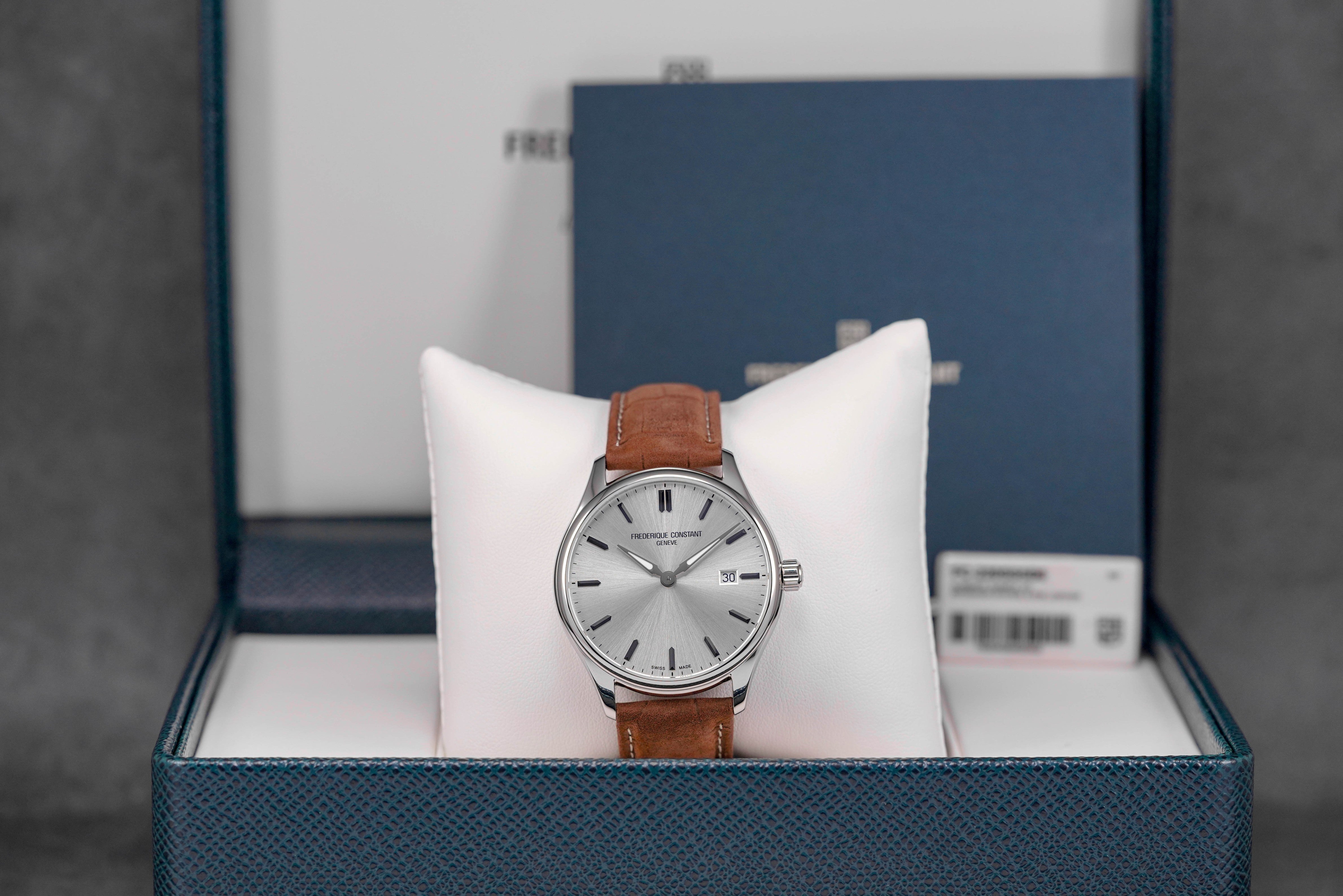 CLASSICS QUARTZ SILVER DIAL (2025)