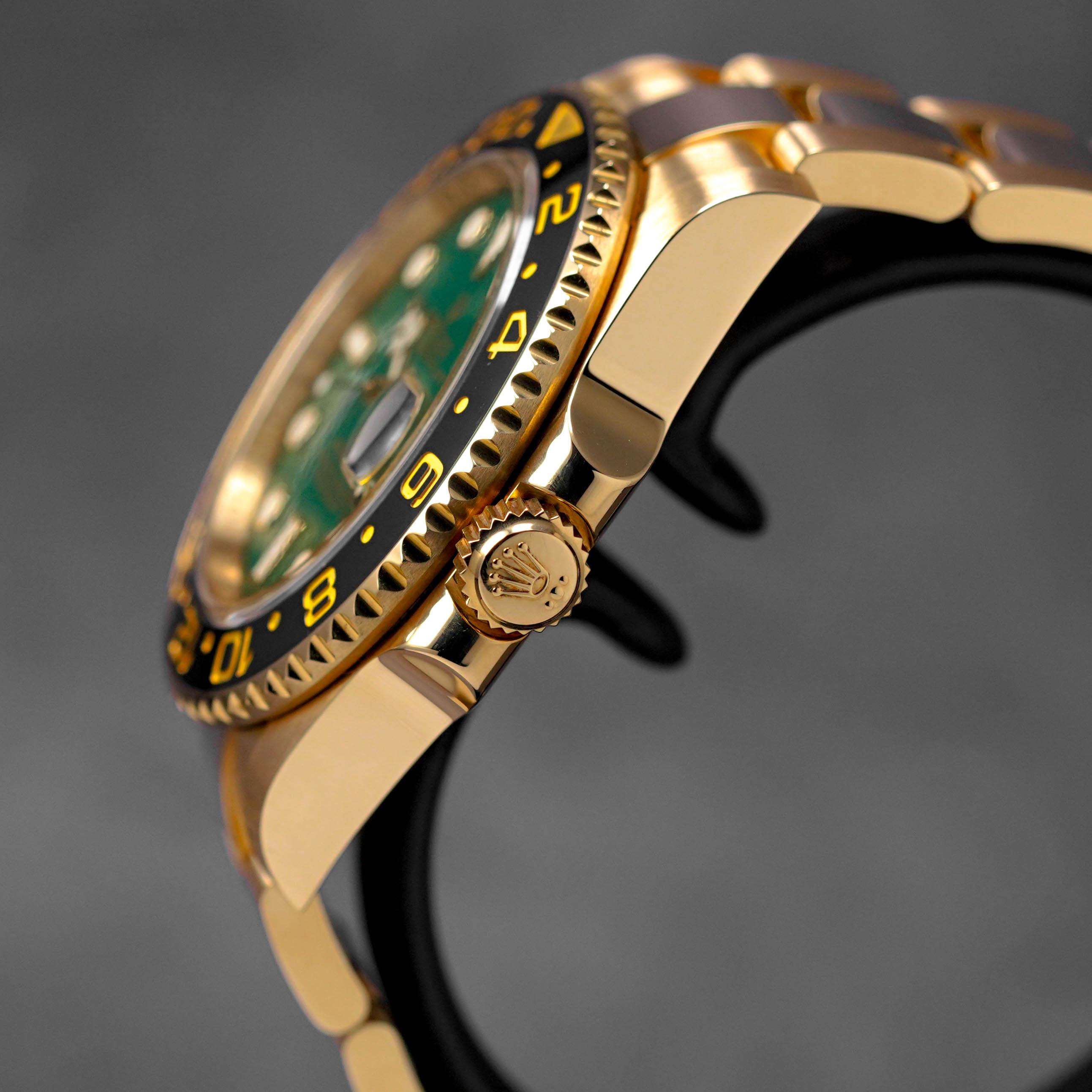 Gmt Master Ii Yellow Gold Green Dial Rolex Pre-owned Yellow Gold