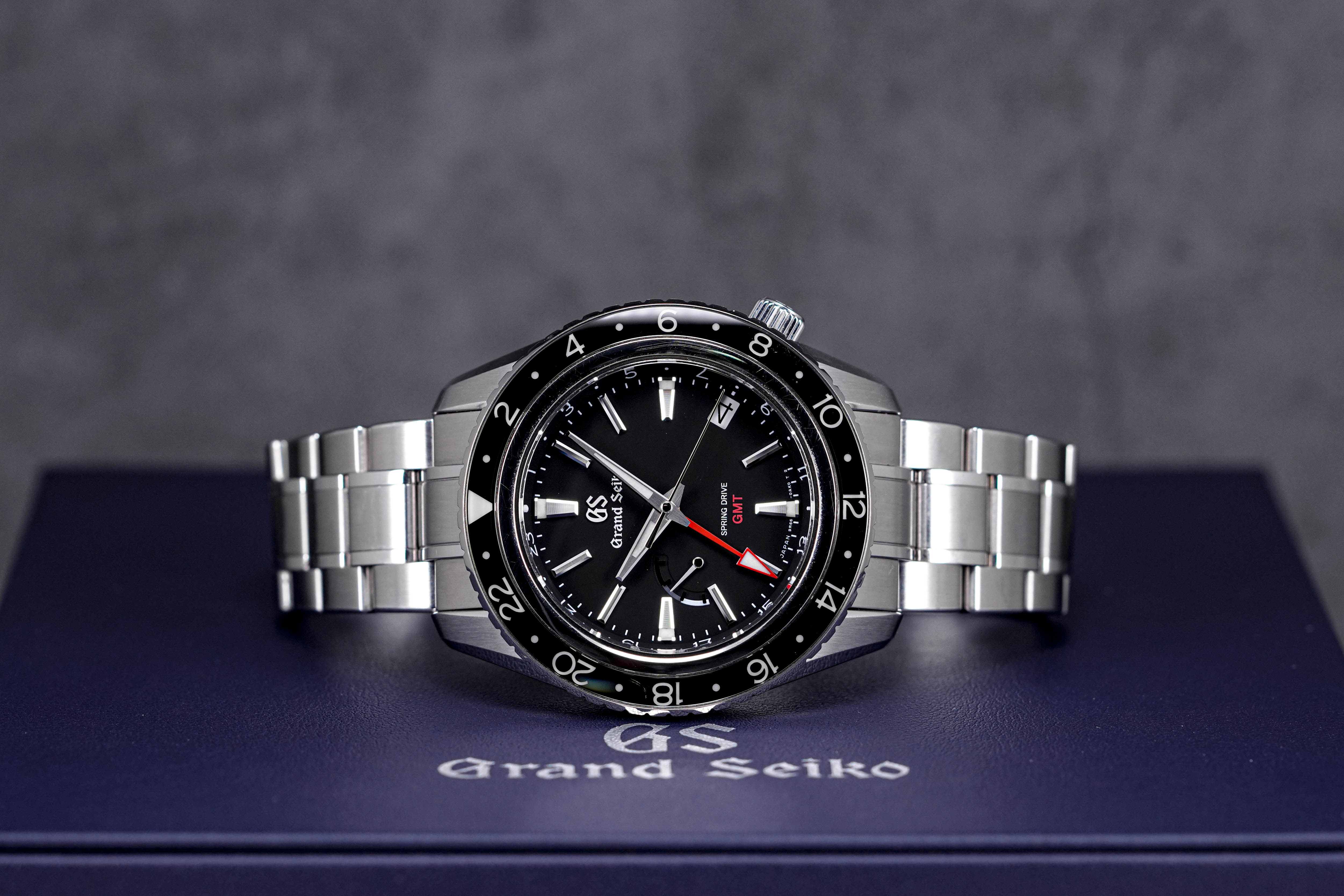 SPRING DRIVE GMT BLACK DIAL (2019)