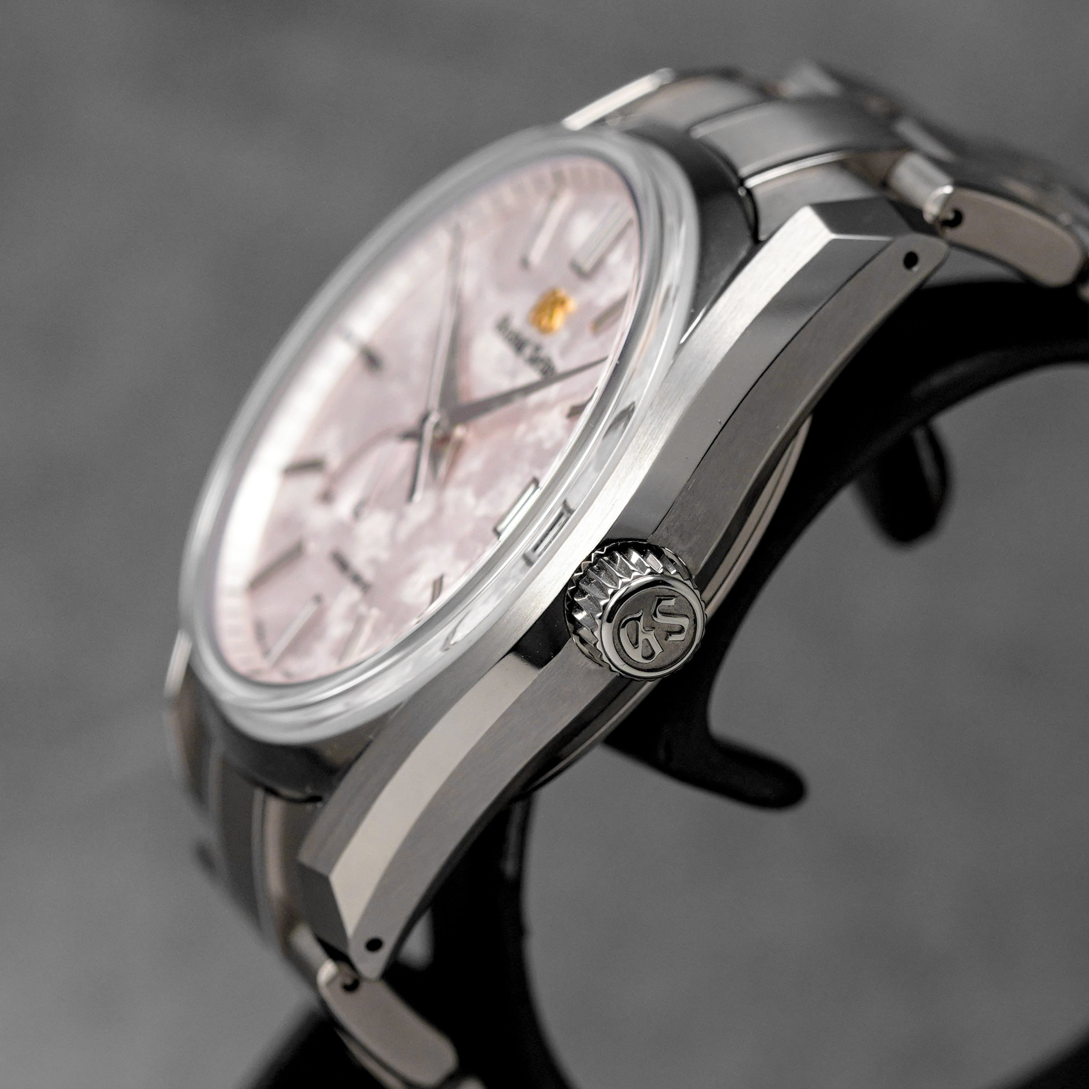 GRAND SEIKO HERITAGE COLLECTION TITANIUM SPRING DRIVE 'SAKURA