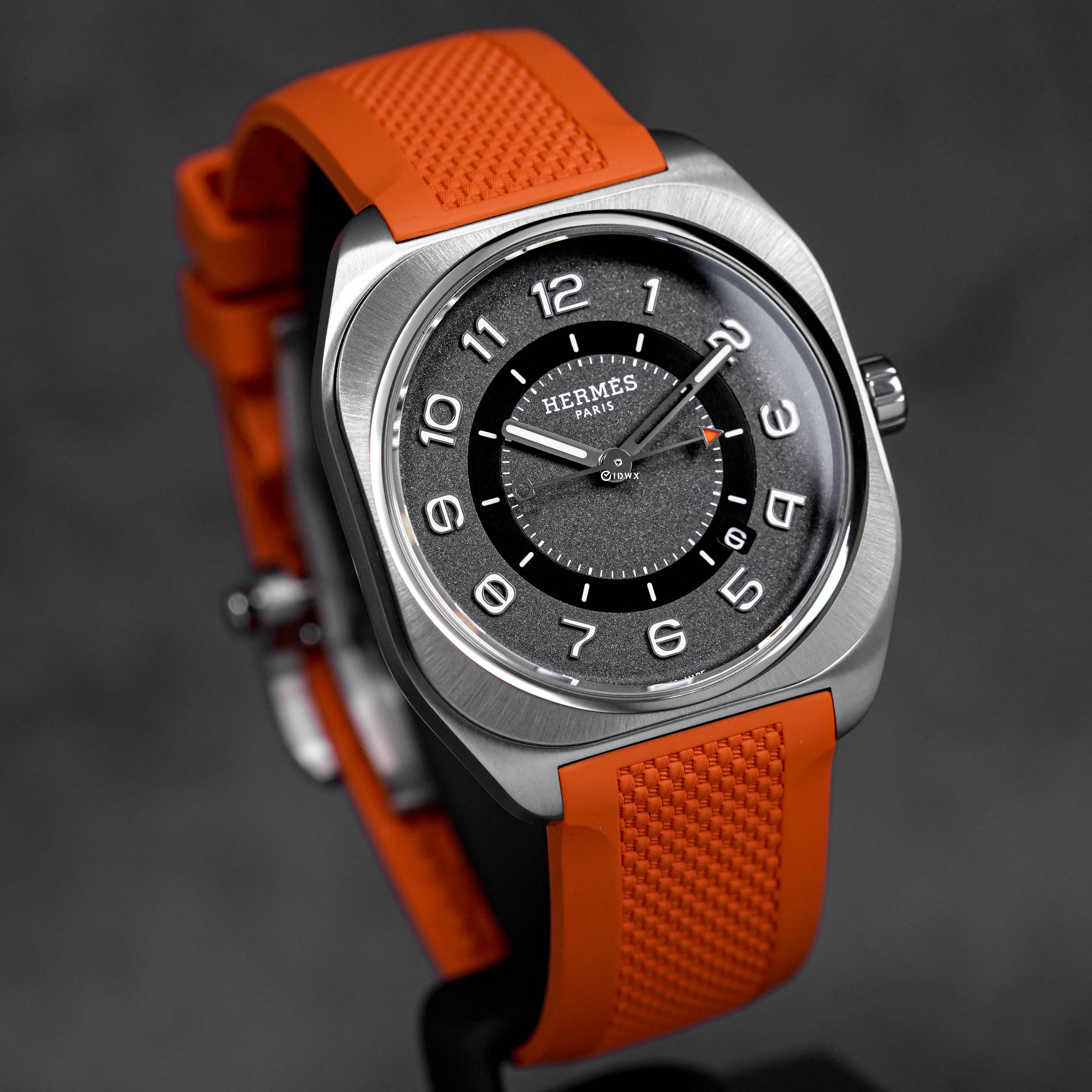 H08 TITANIUM BLACK DIAL ORANGE RUBBER STRAP (2023)