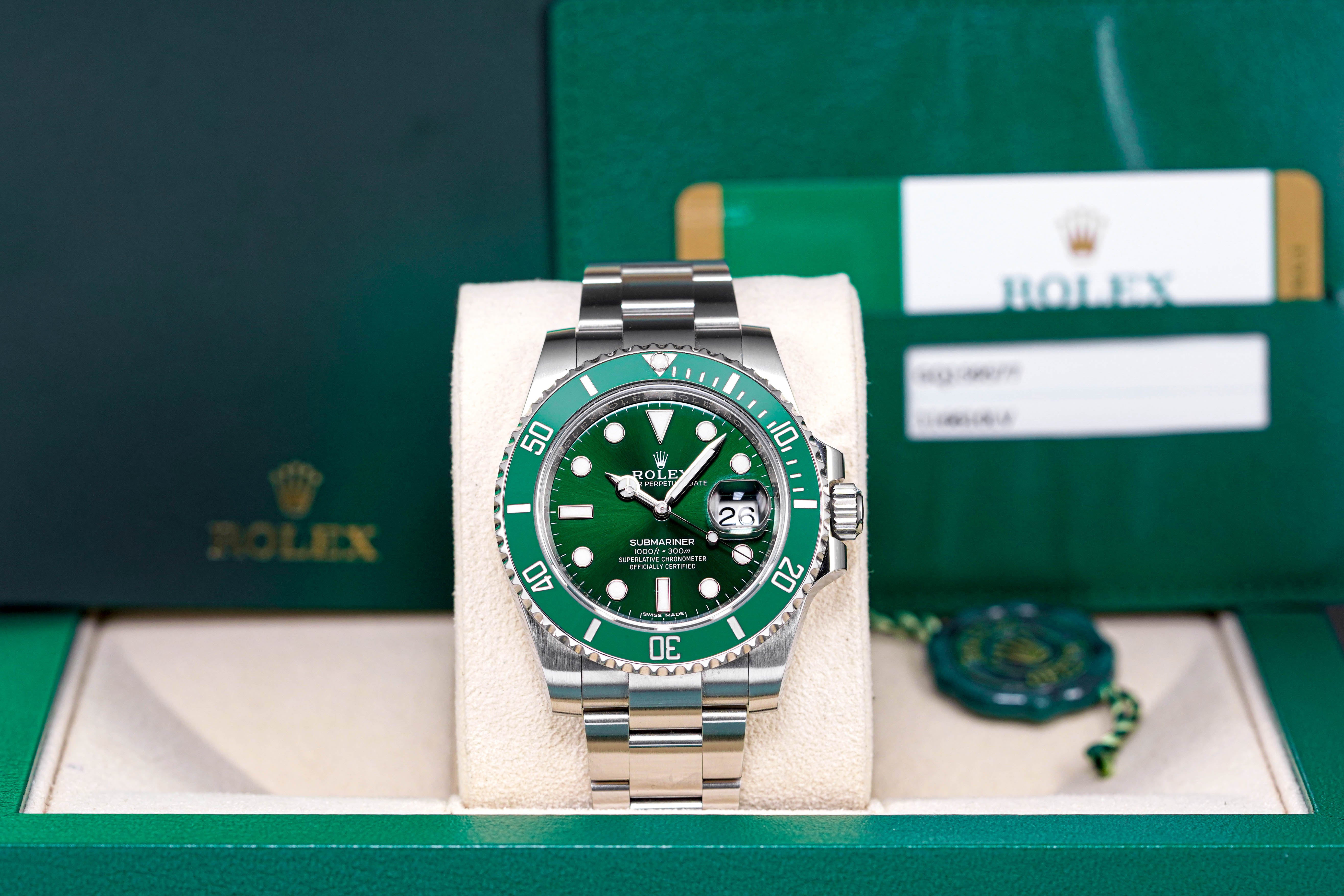 SUBMARINER DATE 40MM 'HULK' (2017)