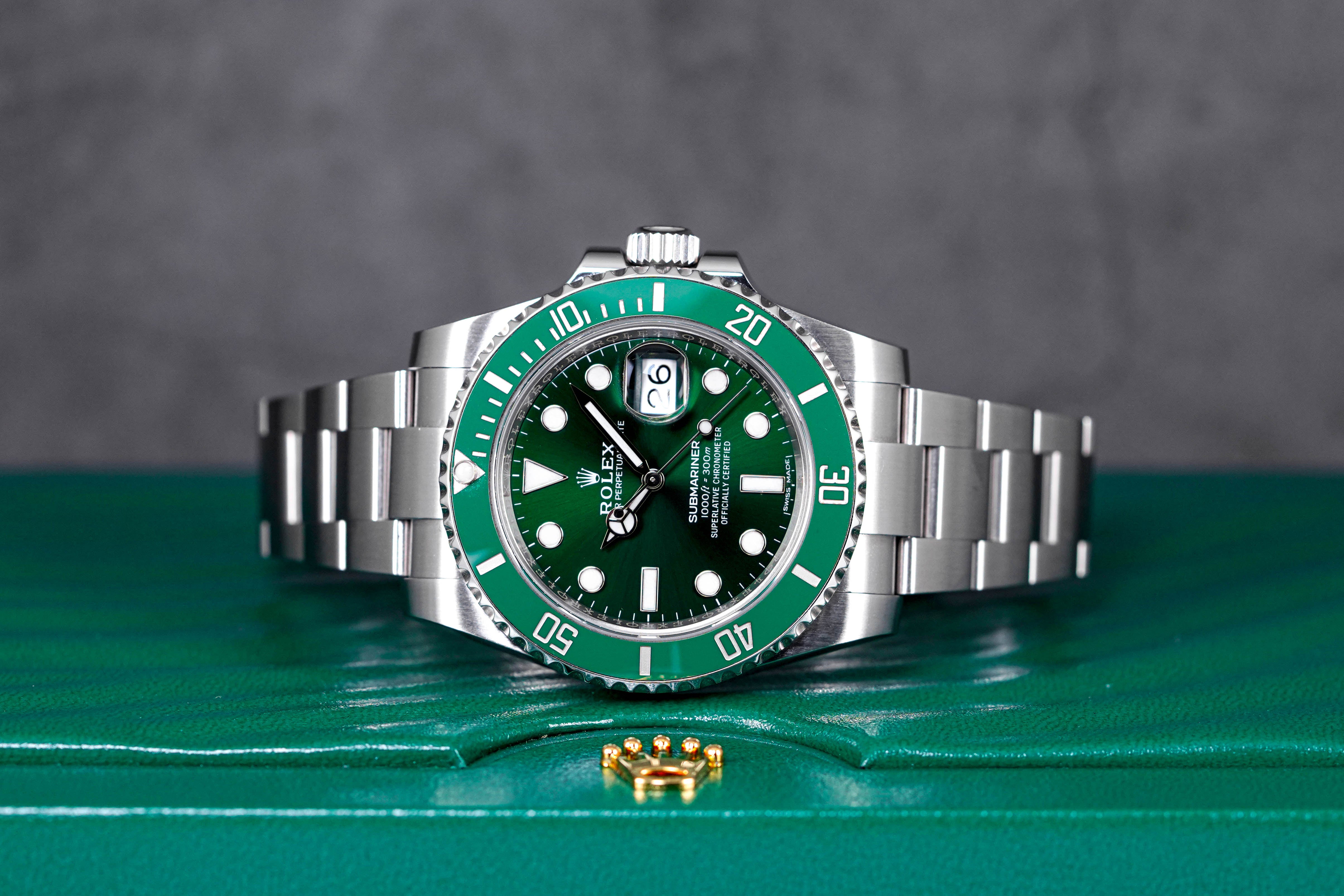 SUBMARINER DATE 40MM 'HULK' (2017)