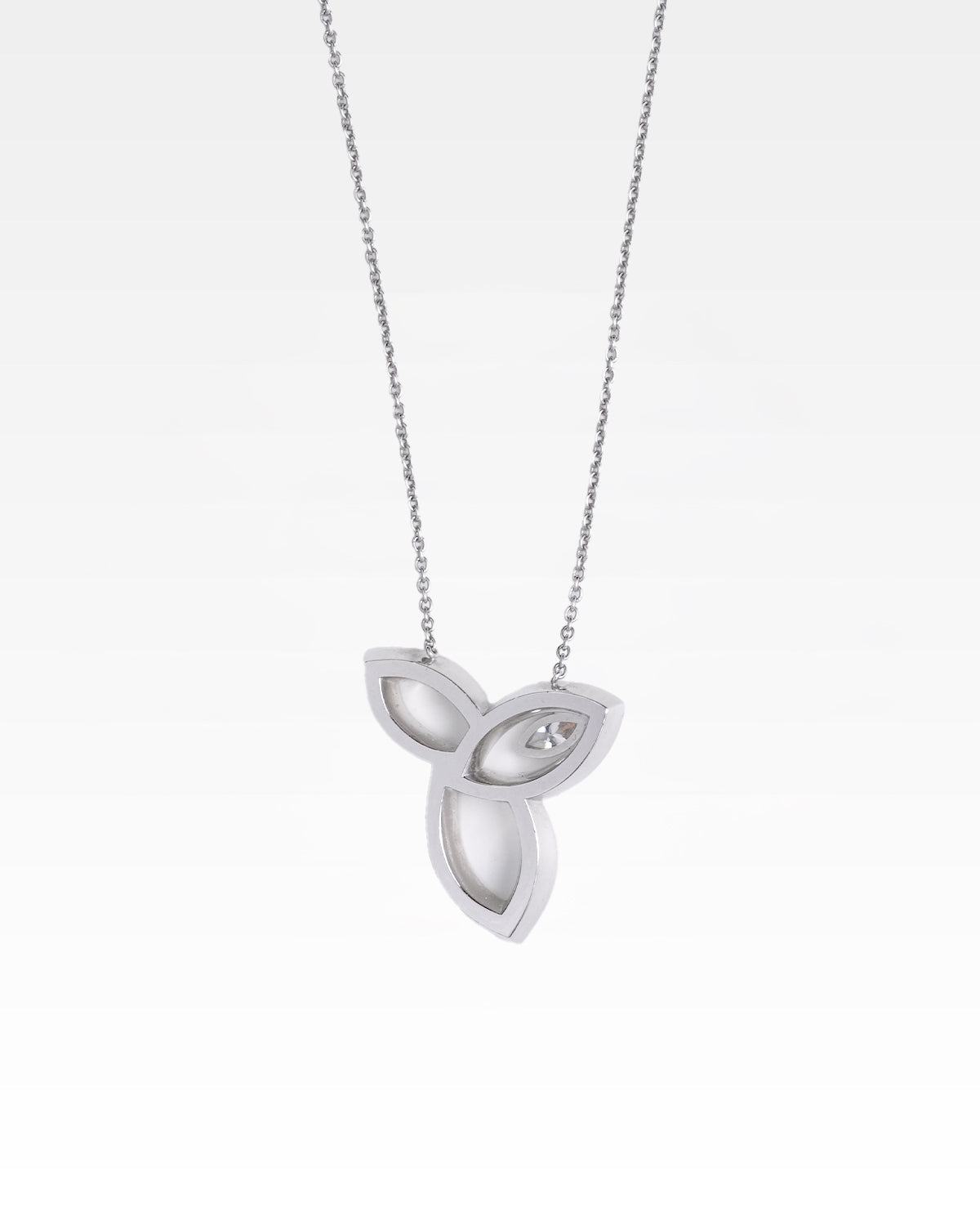 LILY CLUSTER DIAMOND PENDANT LARGE