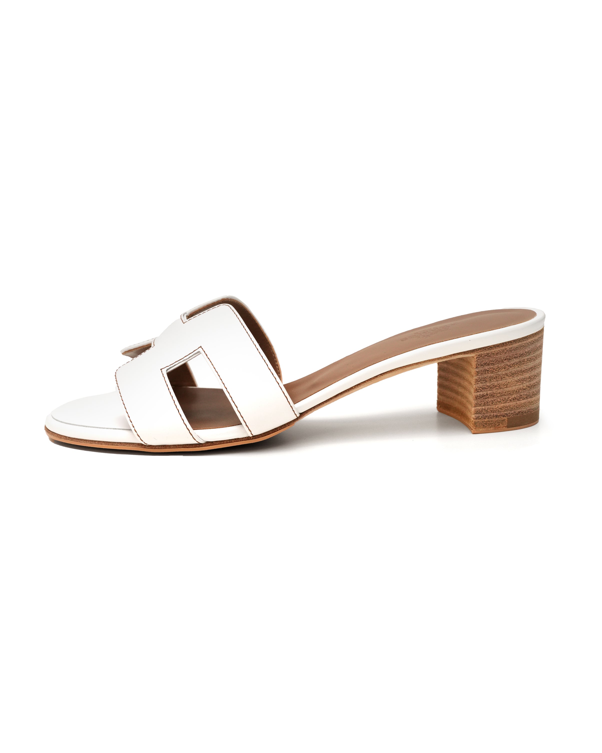 OASIS LEATHER SANDAL WHITE SIZE 37 WITH BOX