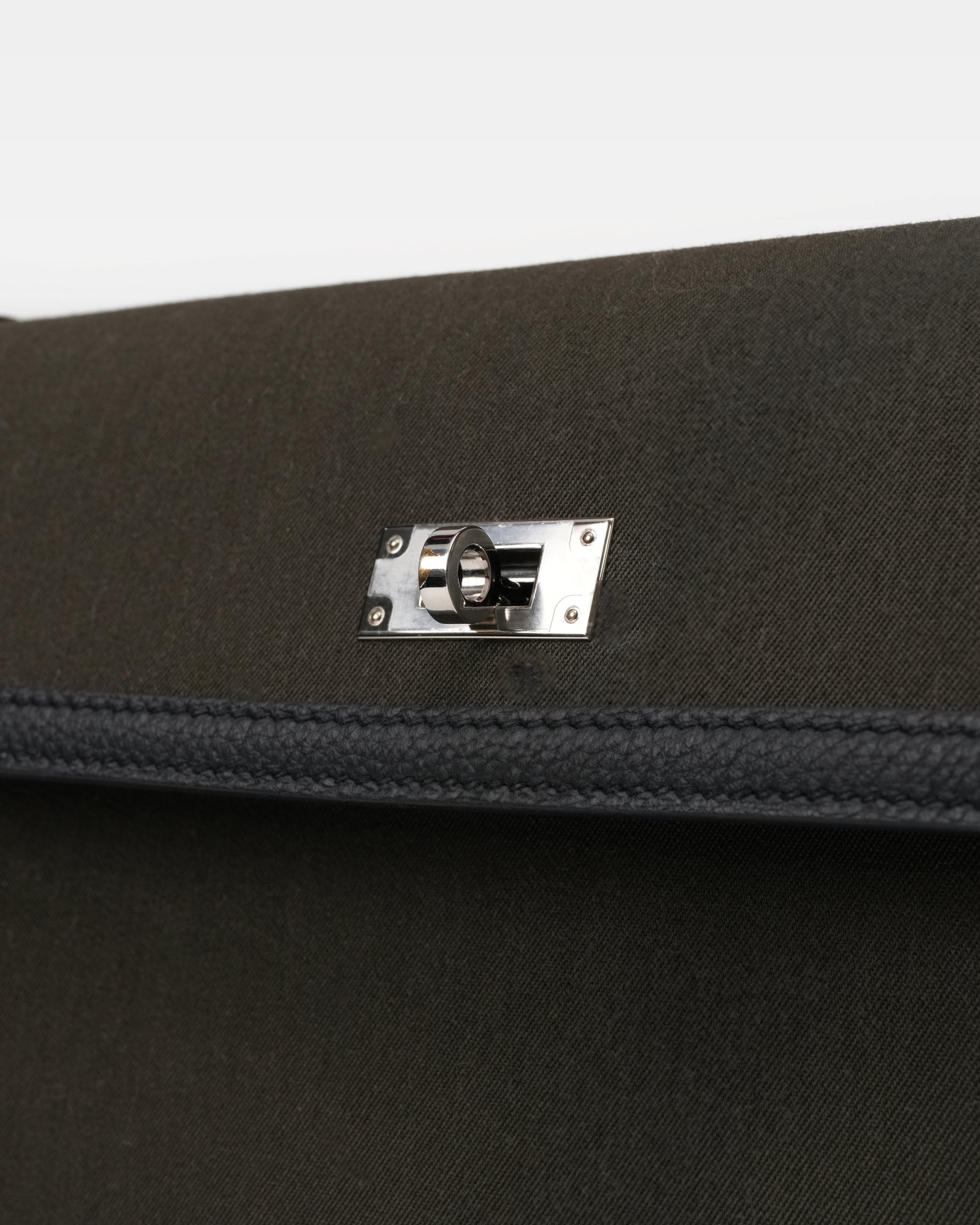 KELLY DEPECHE 25 WOLLYCOT CANVAS TOGO PALADIUM HARDWARE POUCH