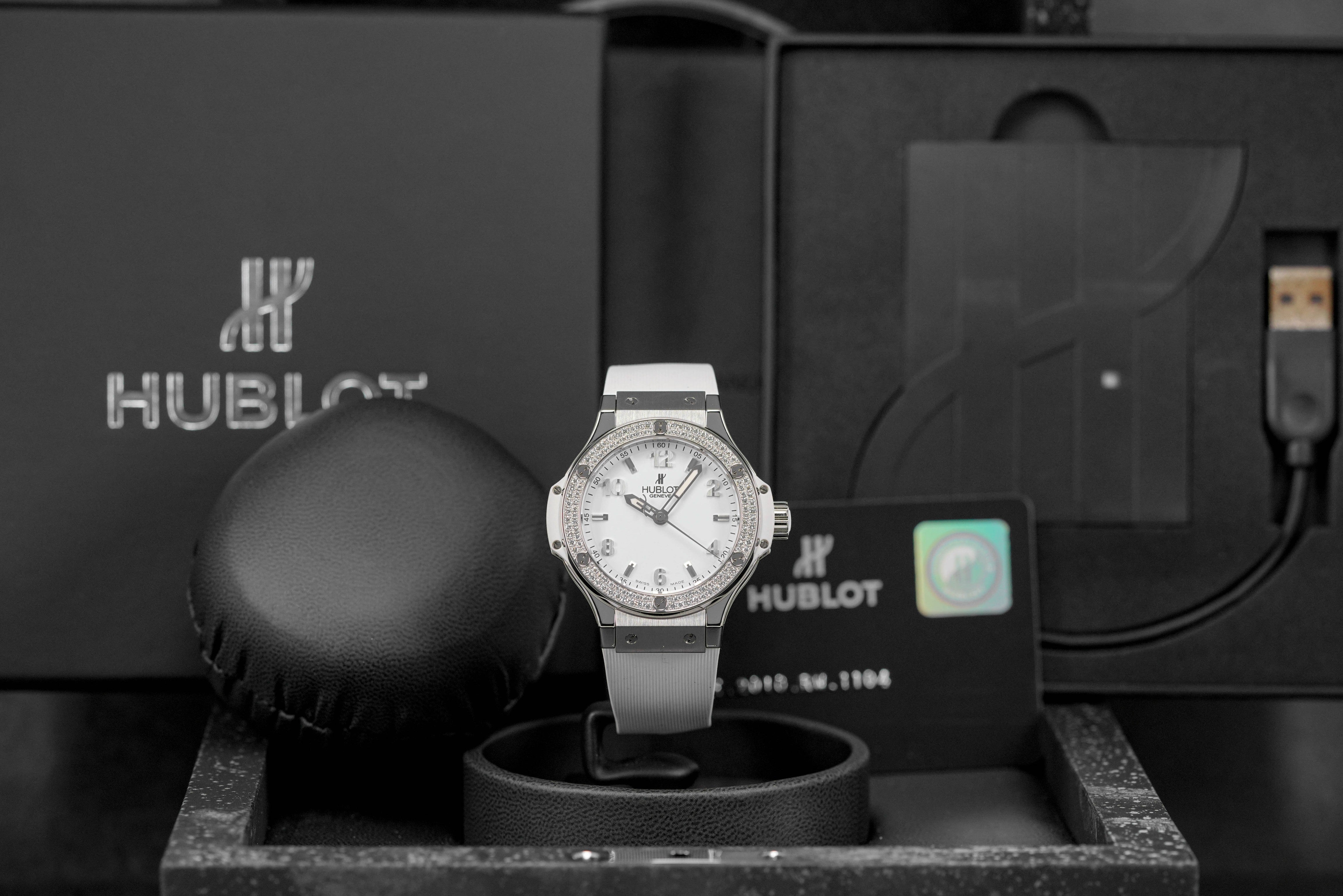 Harga Hublot Big Bang White Diamonds