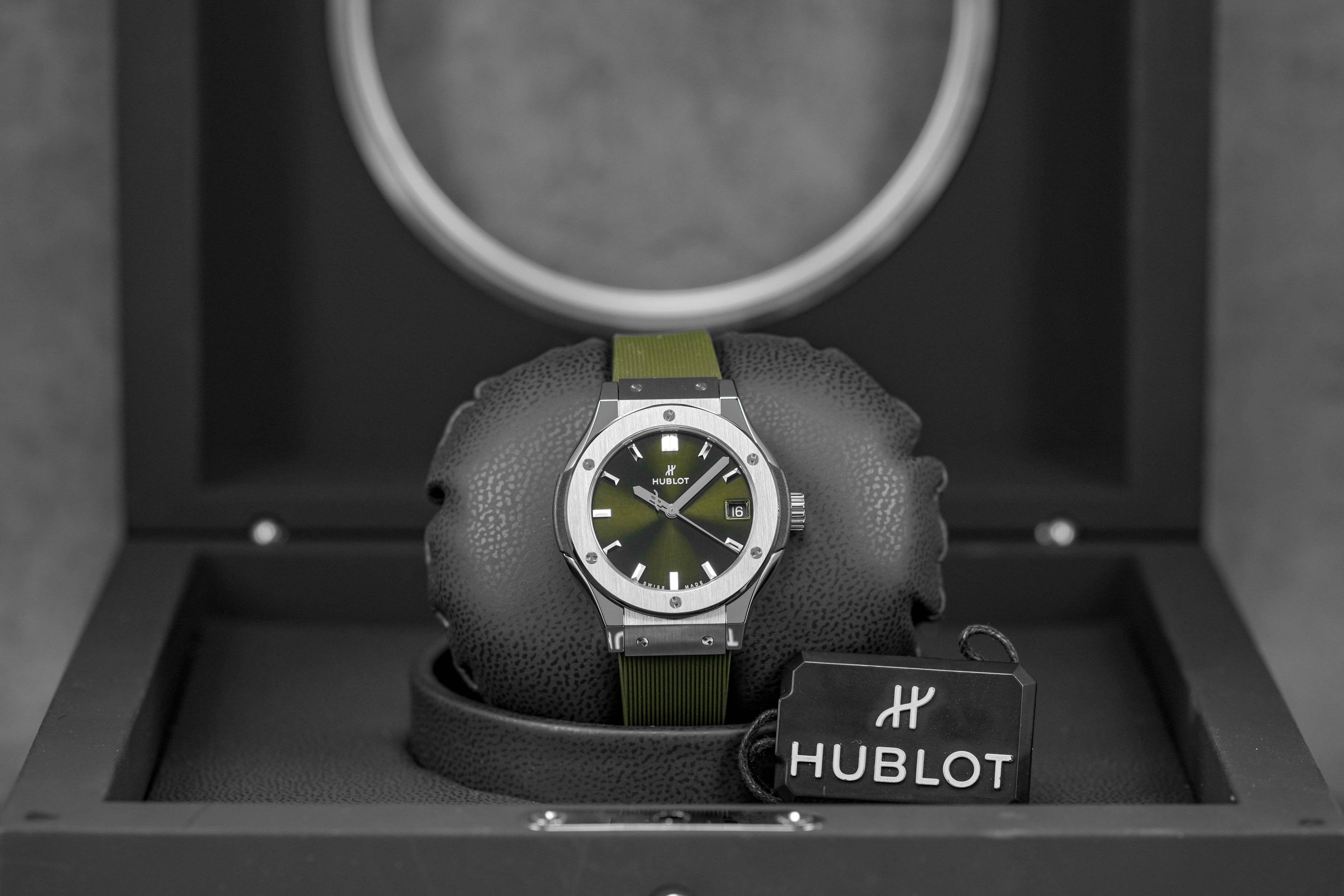 Harga Hublot Classic Fusion 33mm Green