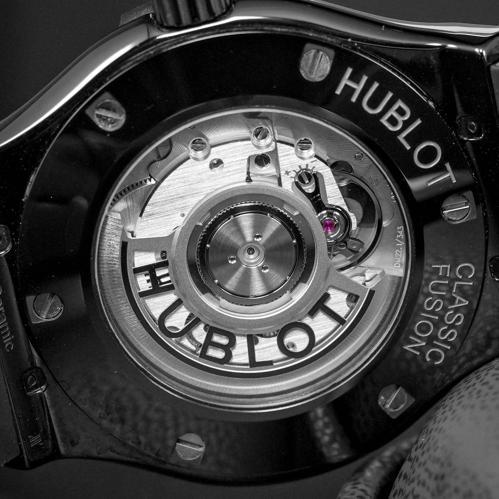 Harga Hublot Classic Fusion 42 Black