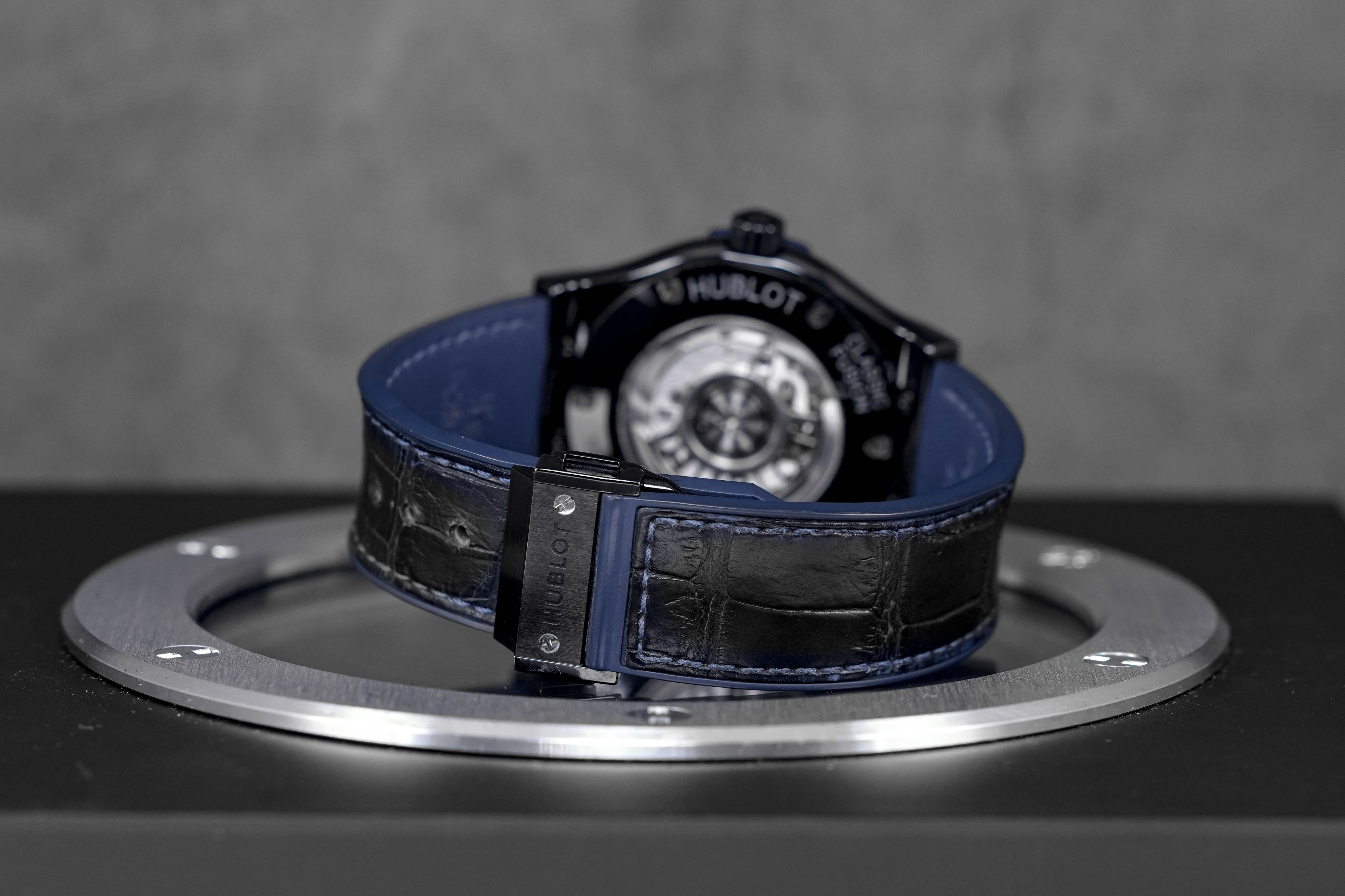 Harga Hublot Classic Fusion Blue
