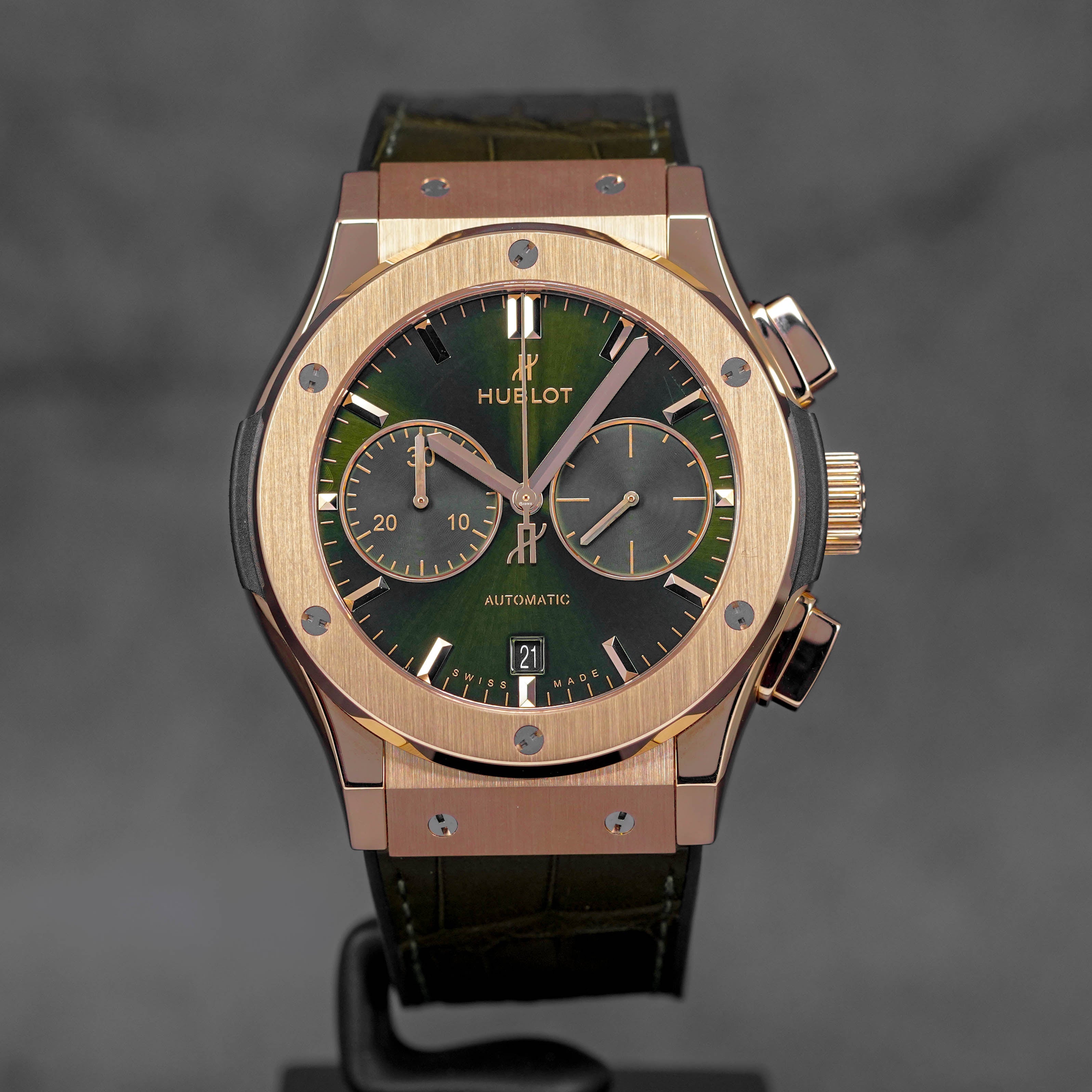 Harga Hublot Classic Fusion Chronograph King Gold Green