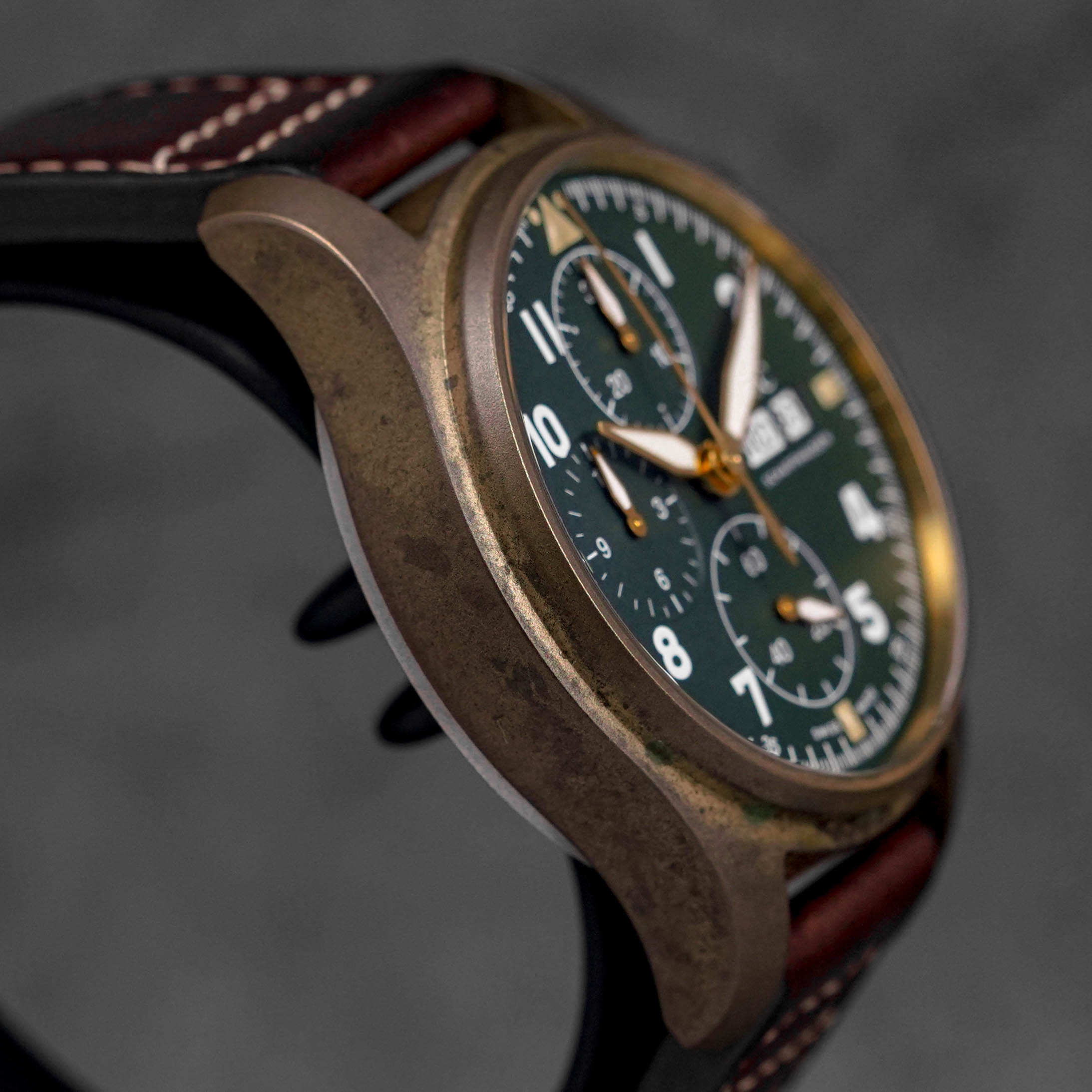 Harga IWC Pilot Spitfire Chronograph Bronze Green