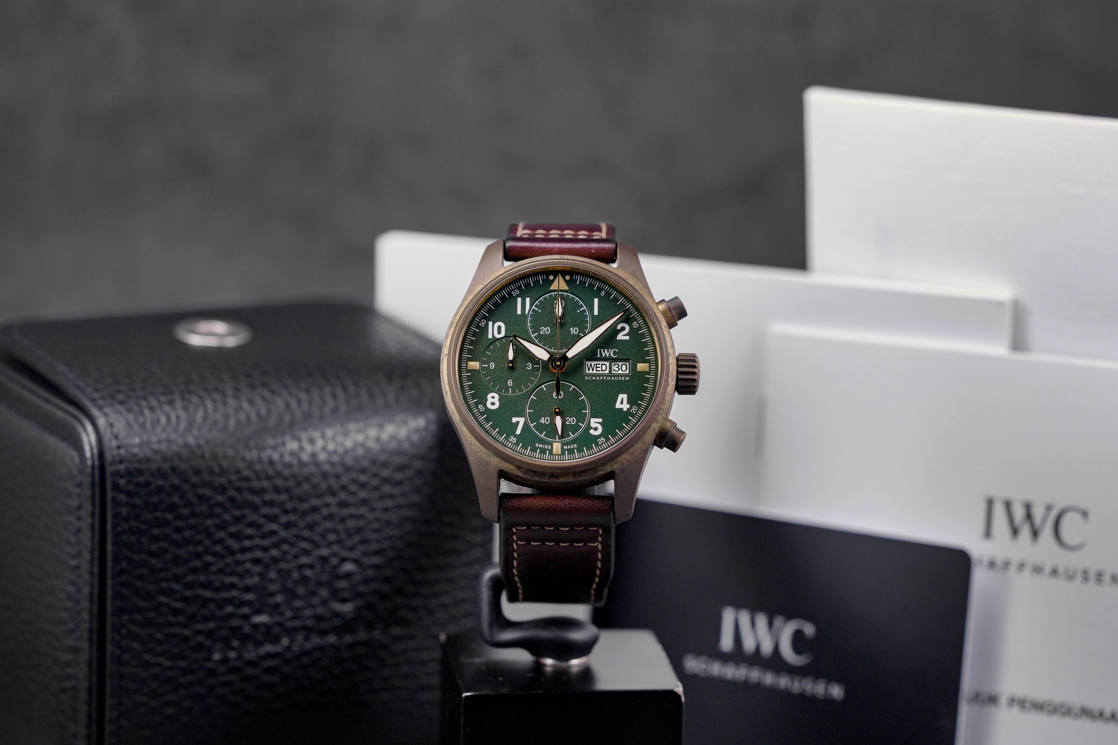 Harga IWC Pilot Spitfire Chronograph Bronze Green