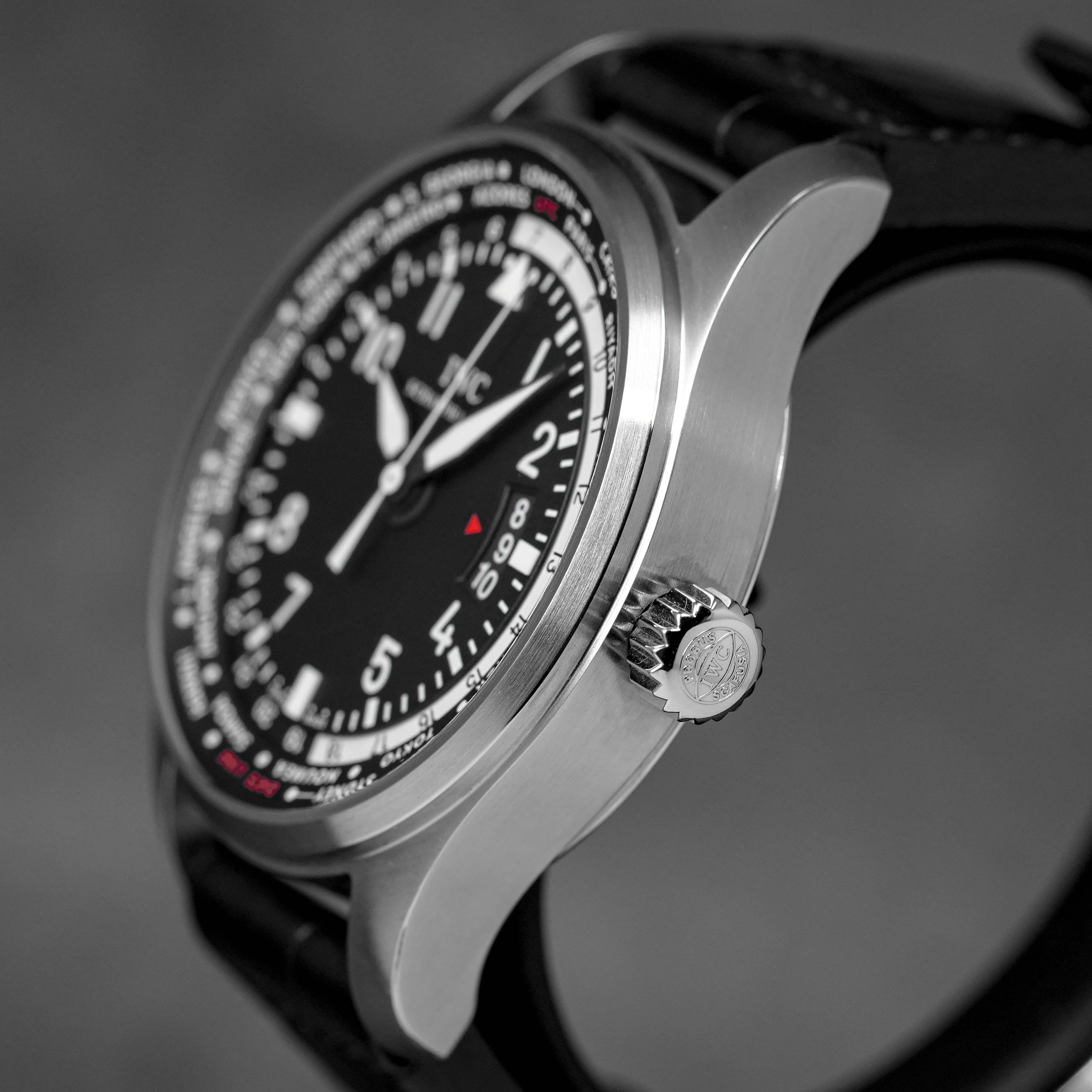 Harga IWC Pilot Worldtimer Black