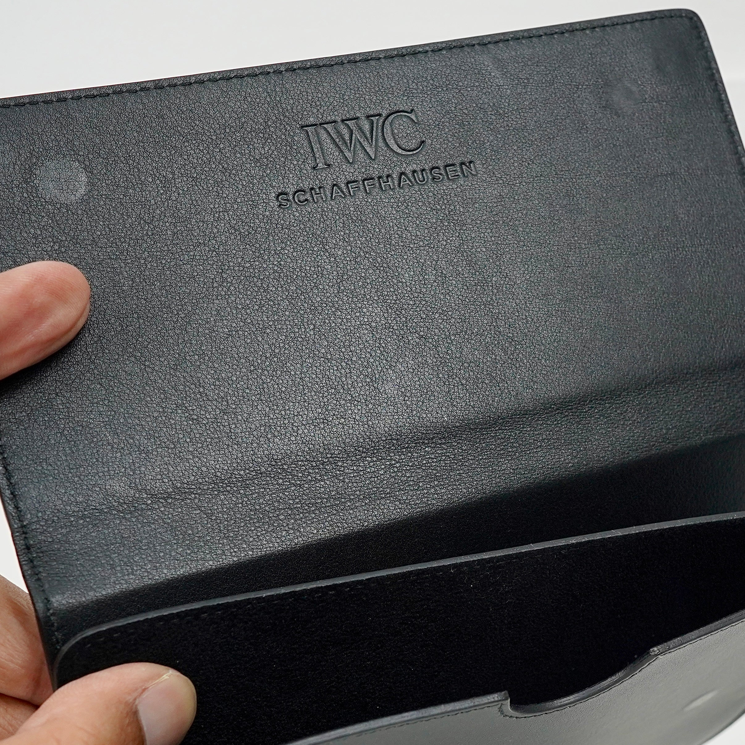 SOFT LEATHER IPAD CASE