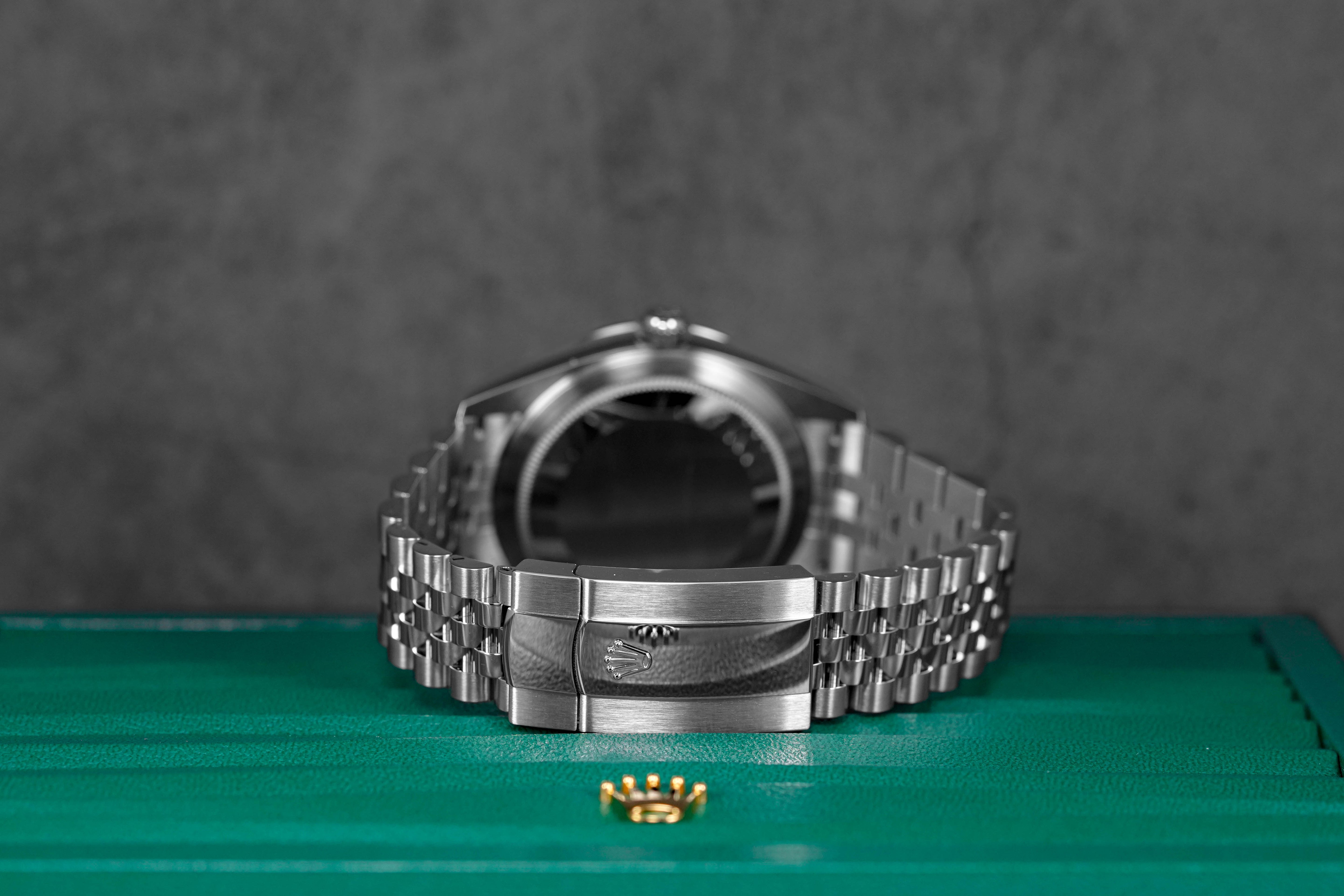SKY-DWELLER MINT GREEN JUBILEE (2025)