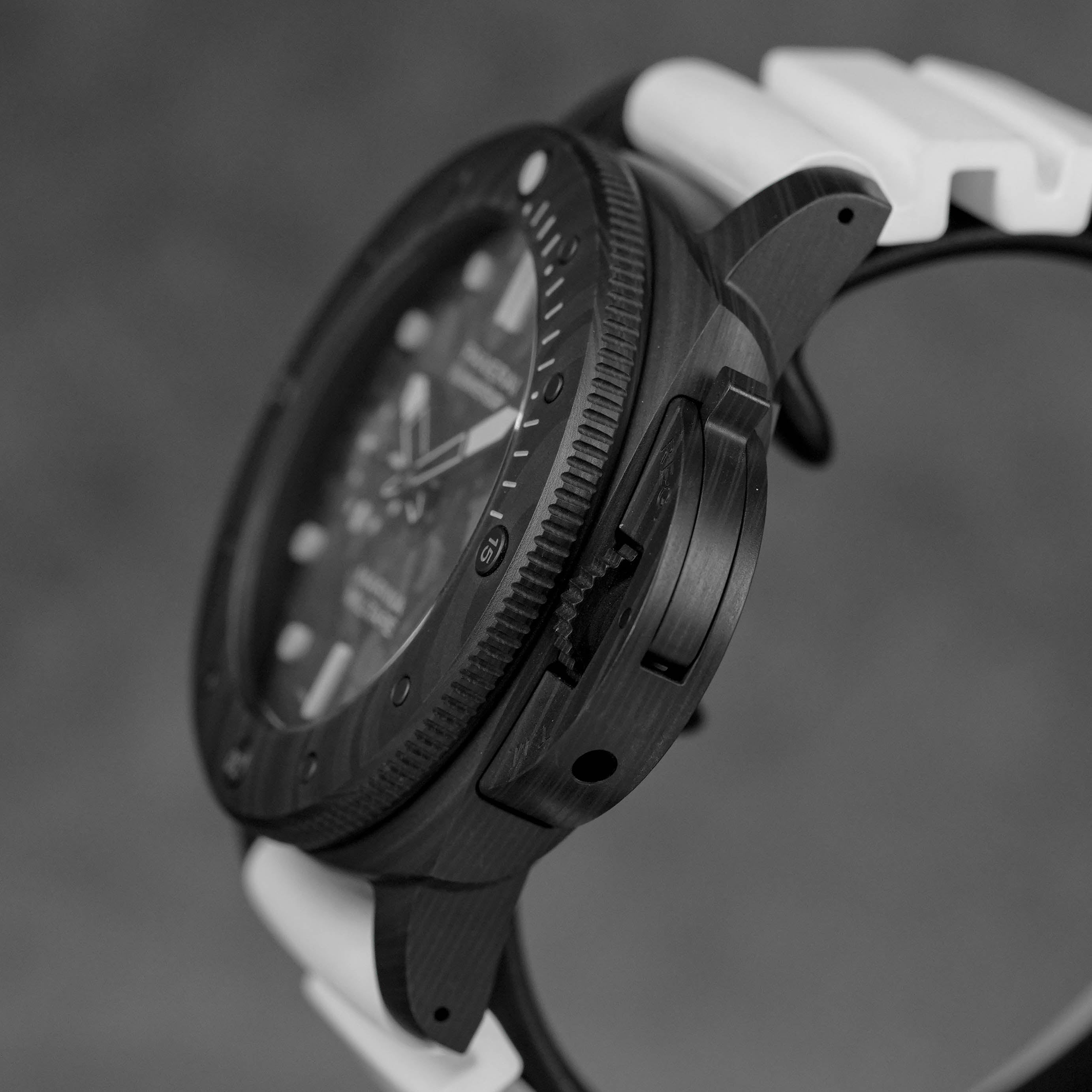 SUBMERSIBLE MARINA MILITARE CARBOTECH PAM 2979 (2023)
