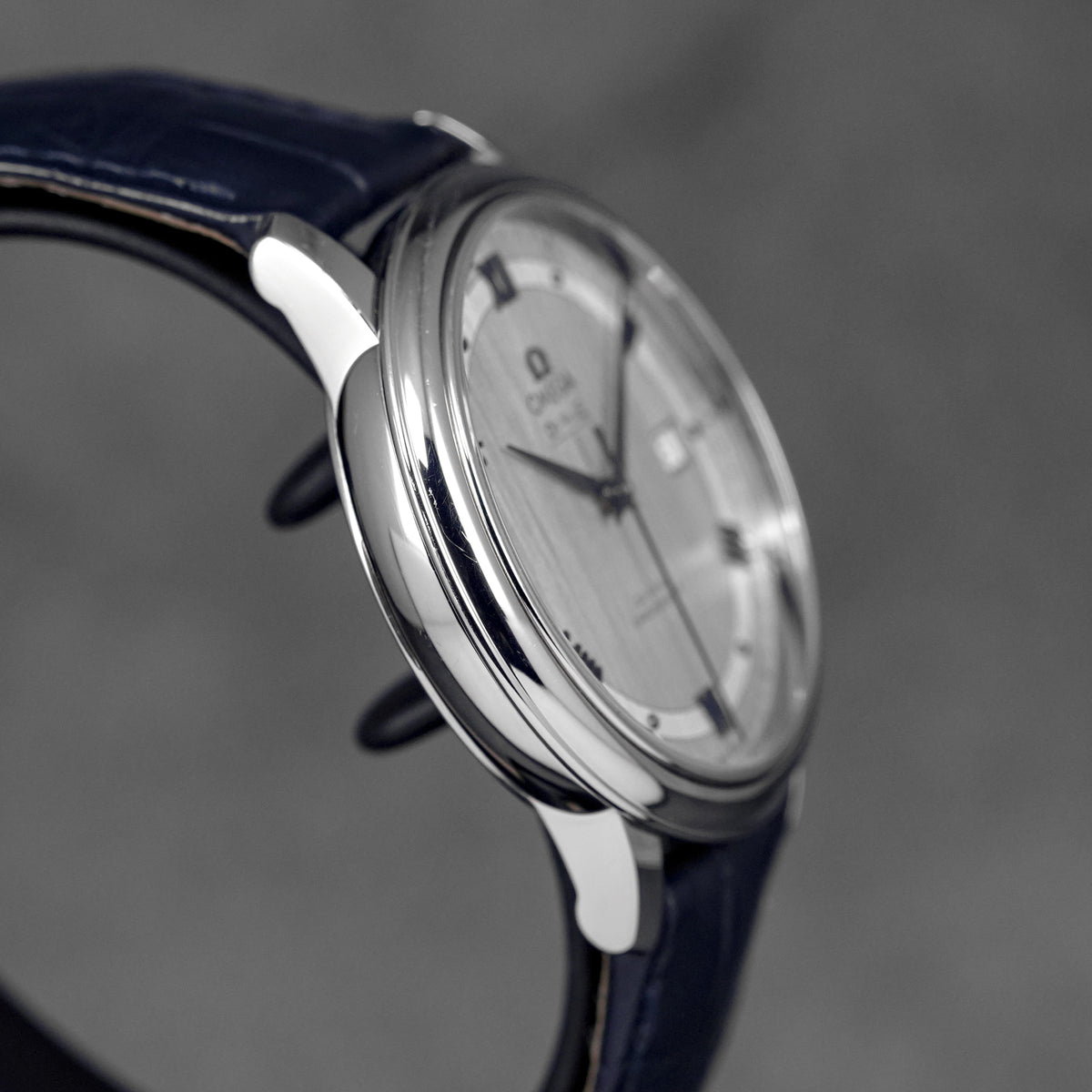 Omega De Ville