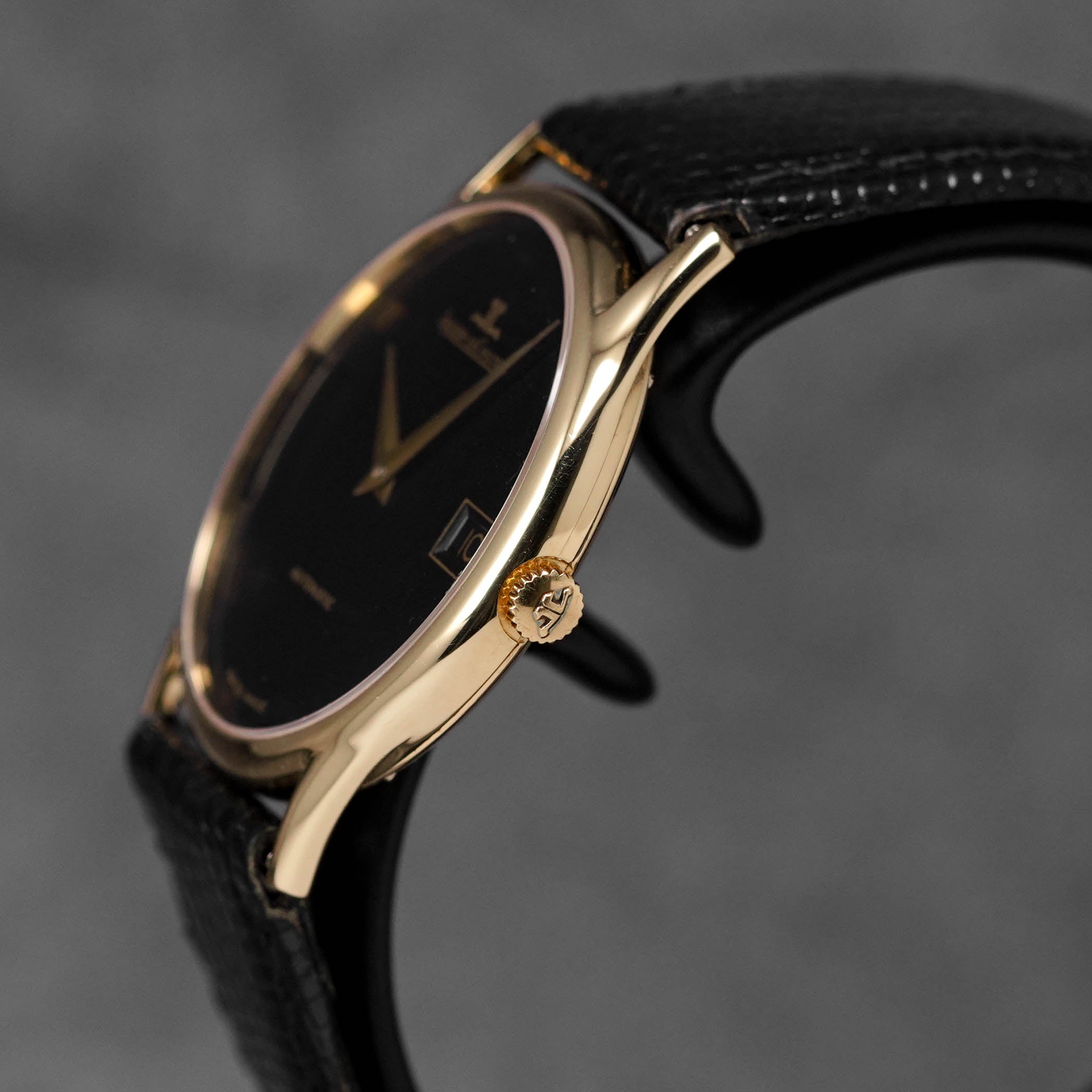 VINTAGE THIN YELLOWGOLD BLACK DIAL (WATCH ONLY)
