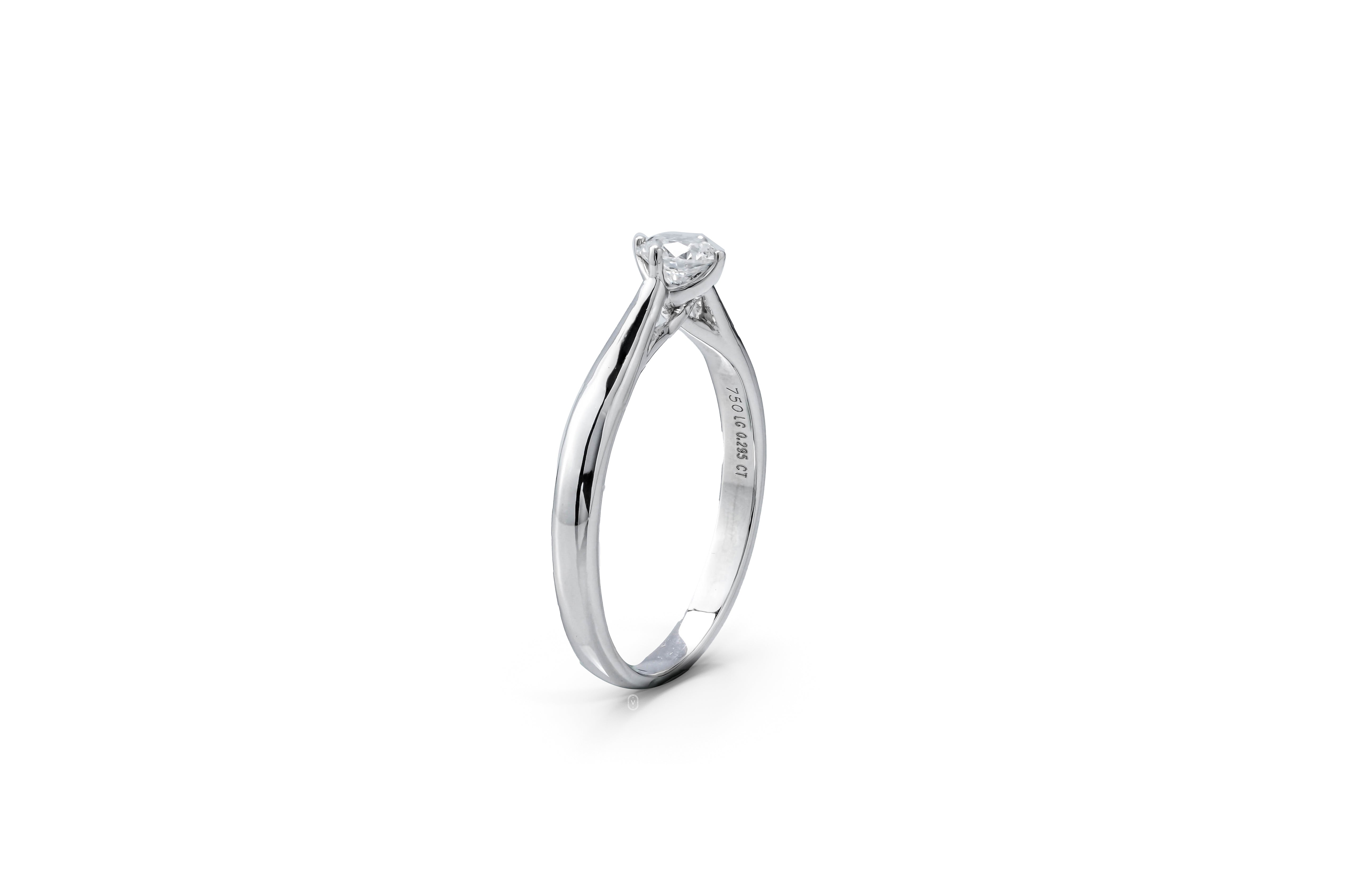 Round Solitare Ring