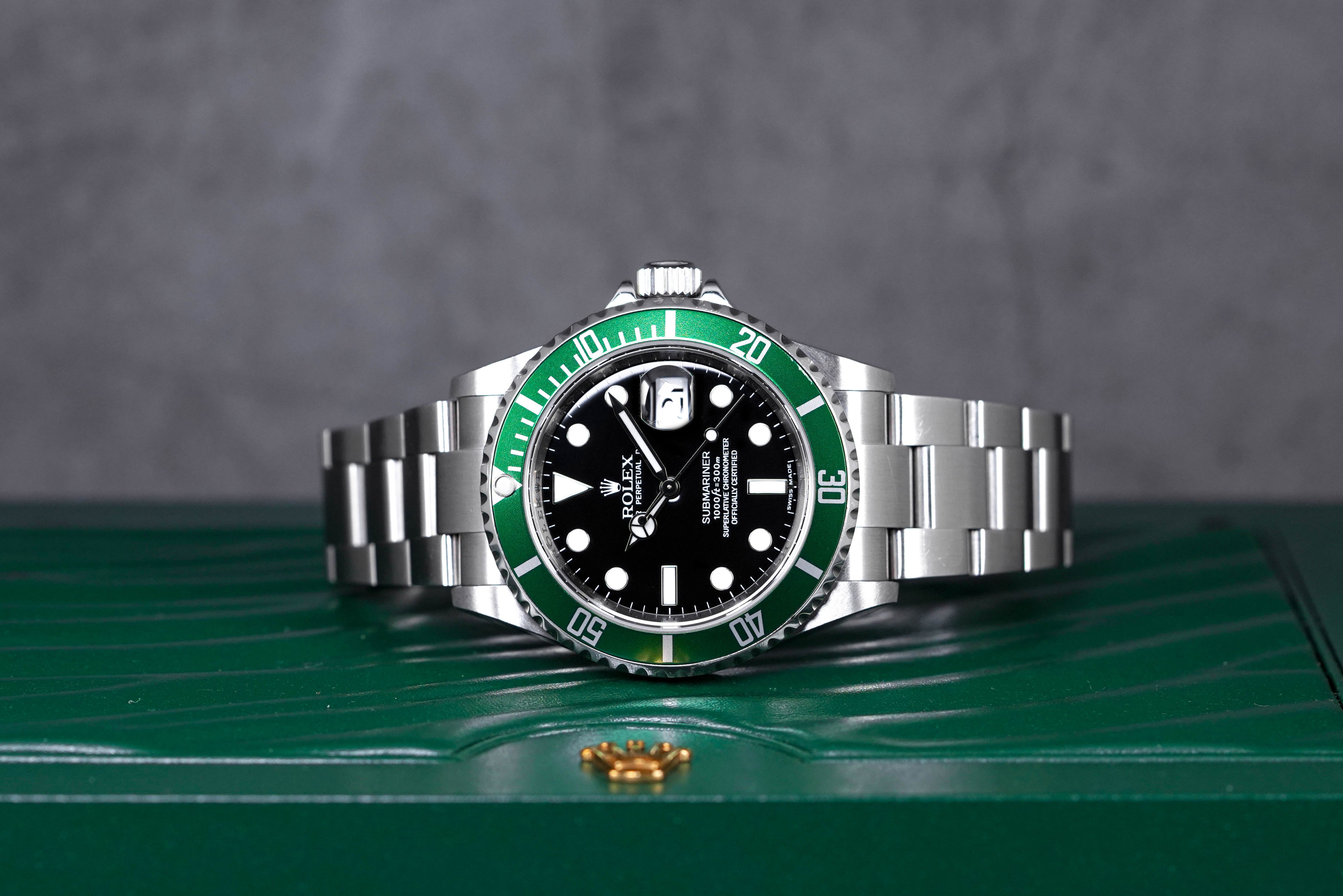 SUBMARINER DATE 40MM KERMIT 'M SERIES-REHAUT' (2008)