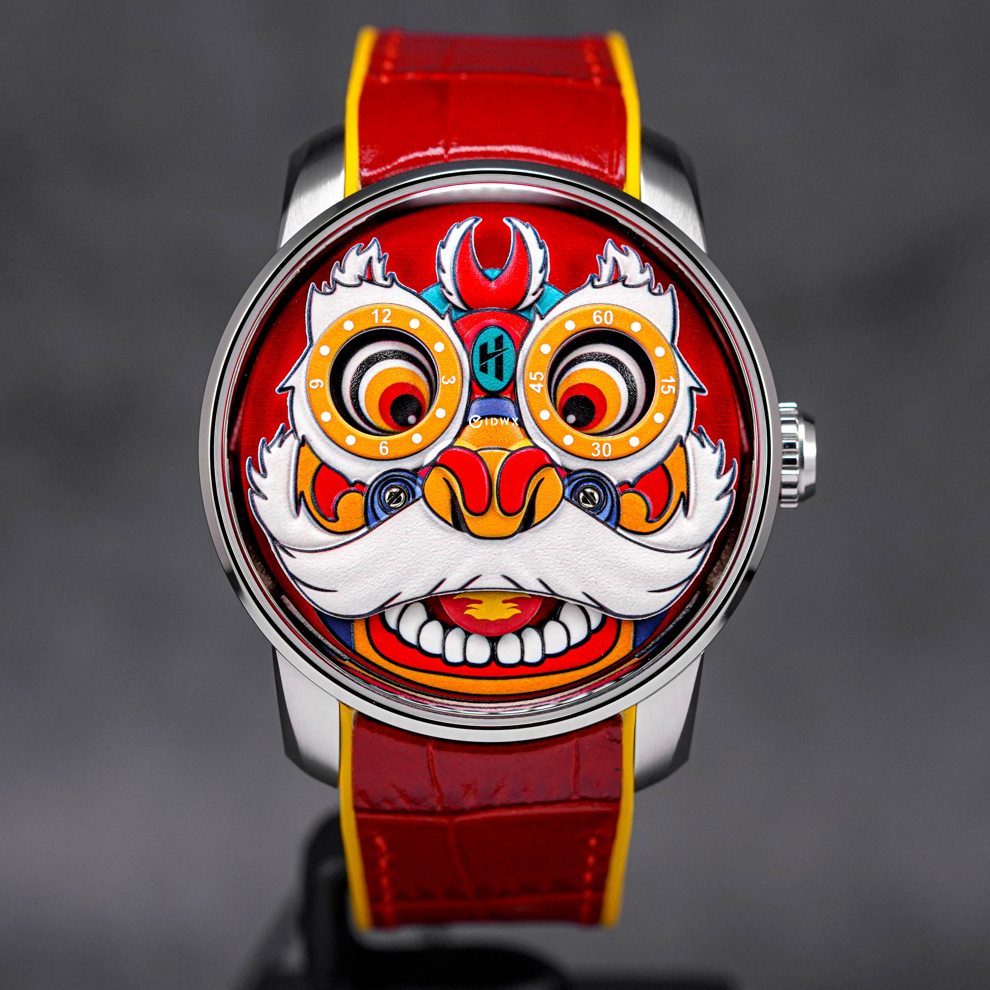 LUCKY HARVEY RED LION DANCE AUTOMATIC 43MM (2023) - IDWX