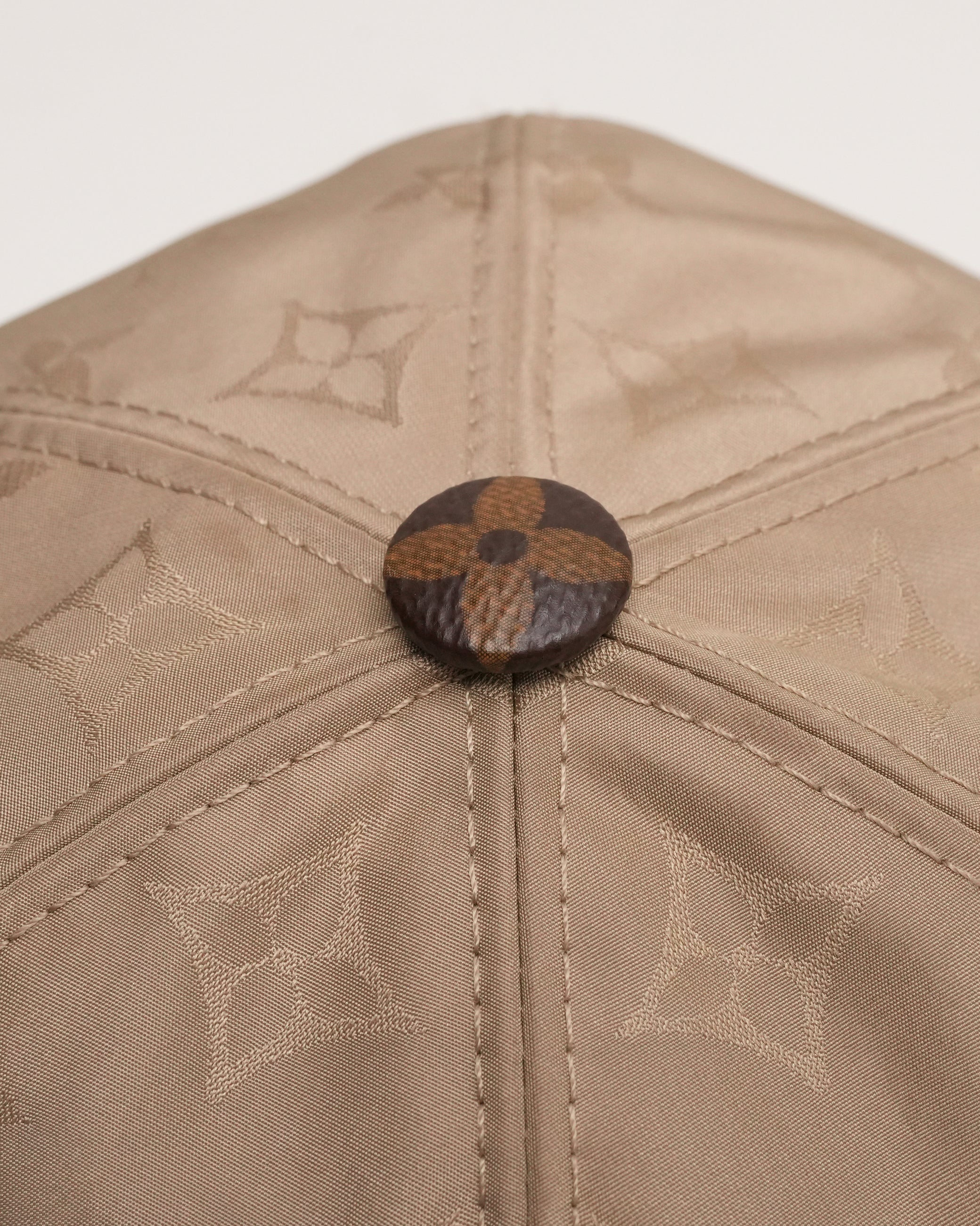 CAP LV GET READY SILK POLYESTER BEIGE X BROWN