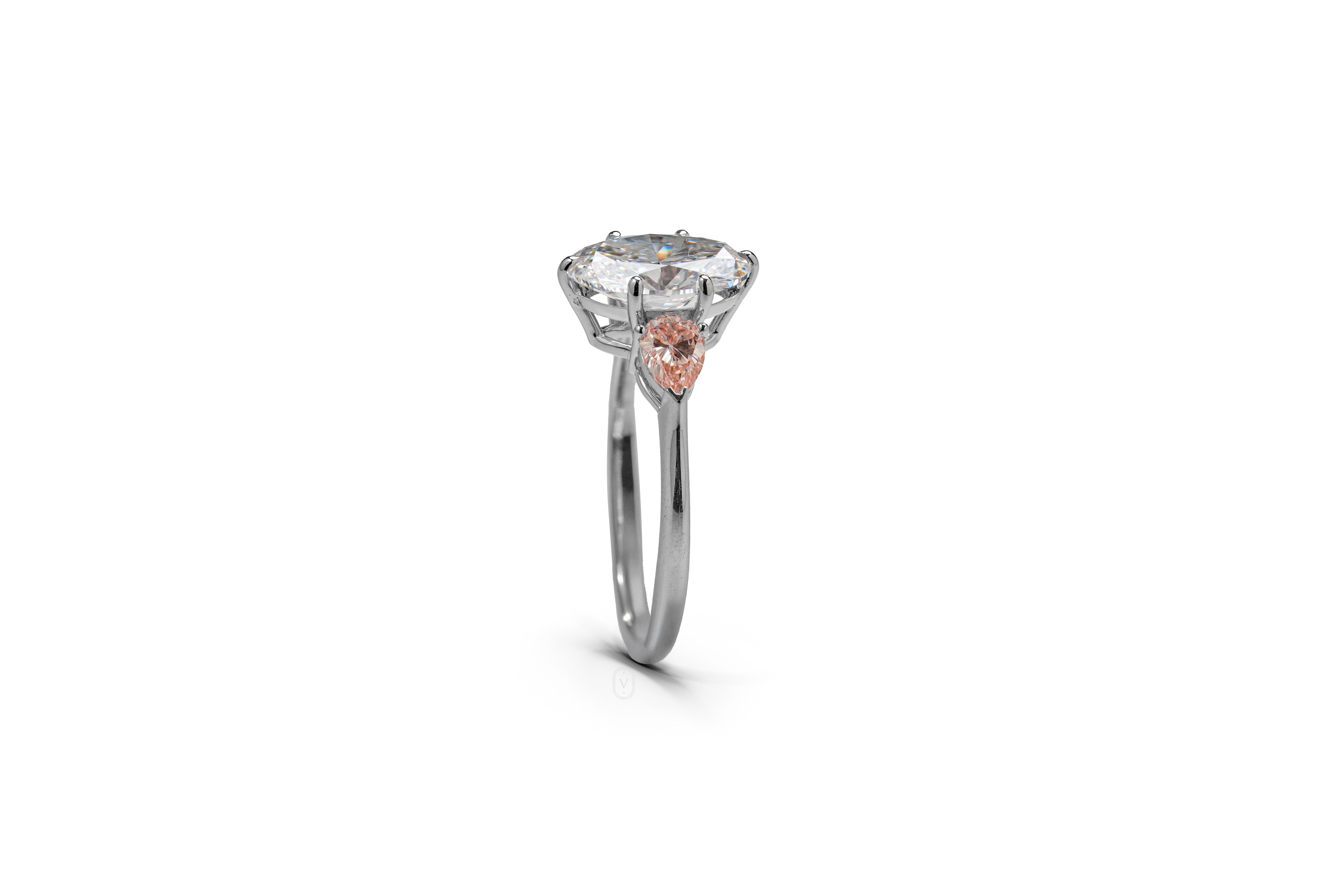Harga Lab Grown Diamond Oval Three Stone Ring Whitegold