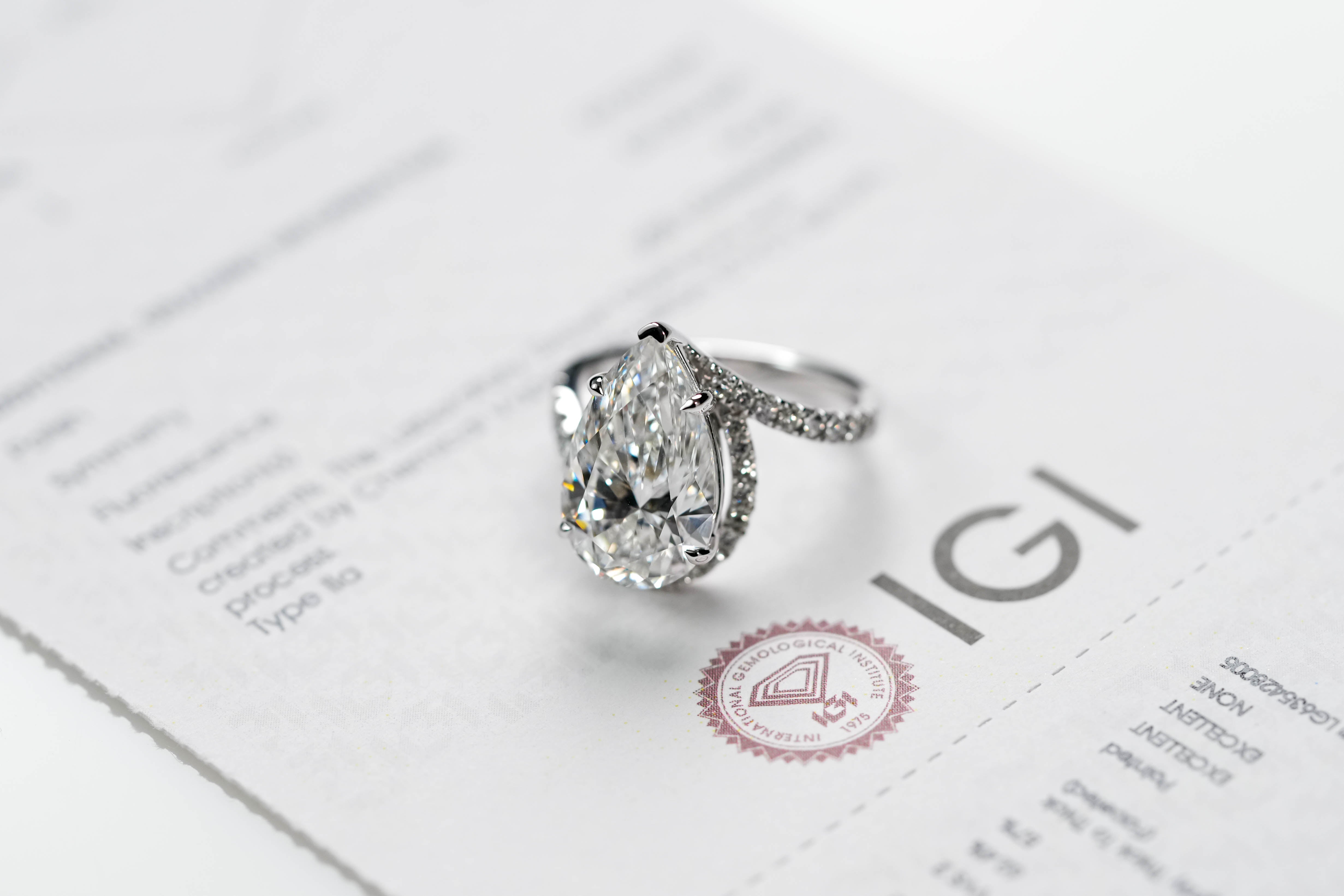 Lab Grown Diamond Ring Pear