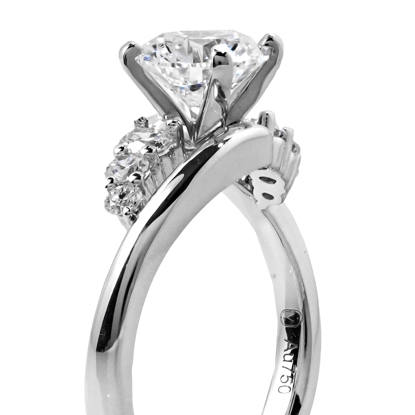 Lab Grown Diamond Ring Round