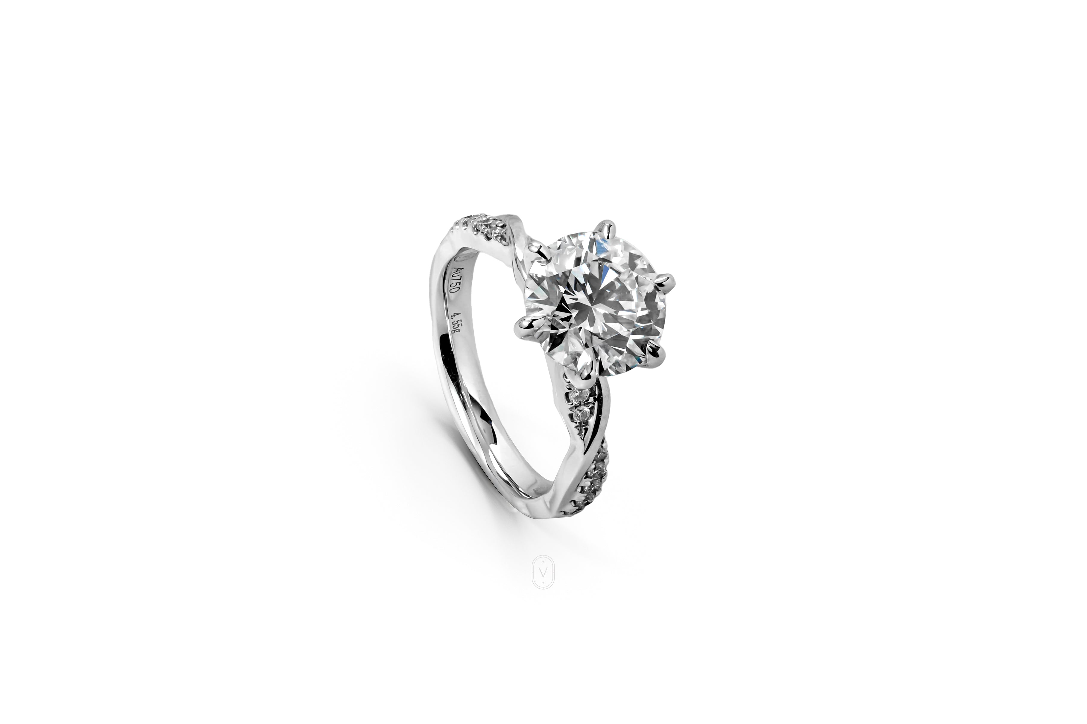 Lab Grown Diamond Split Shank Ring Round