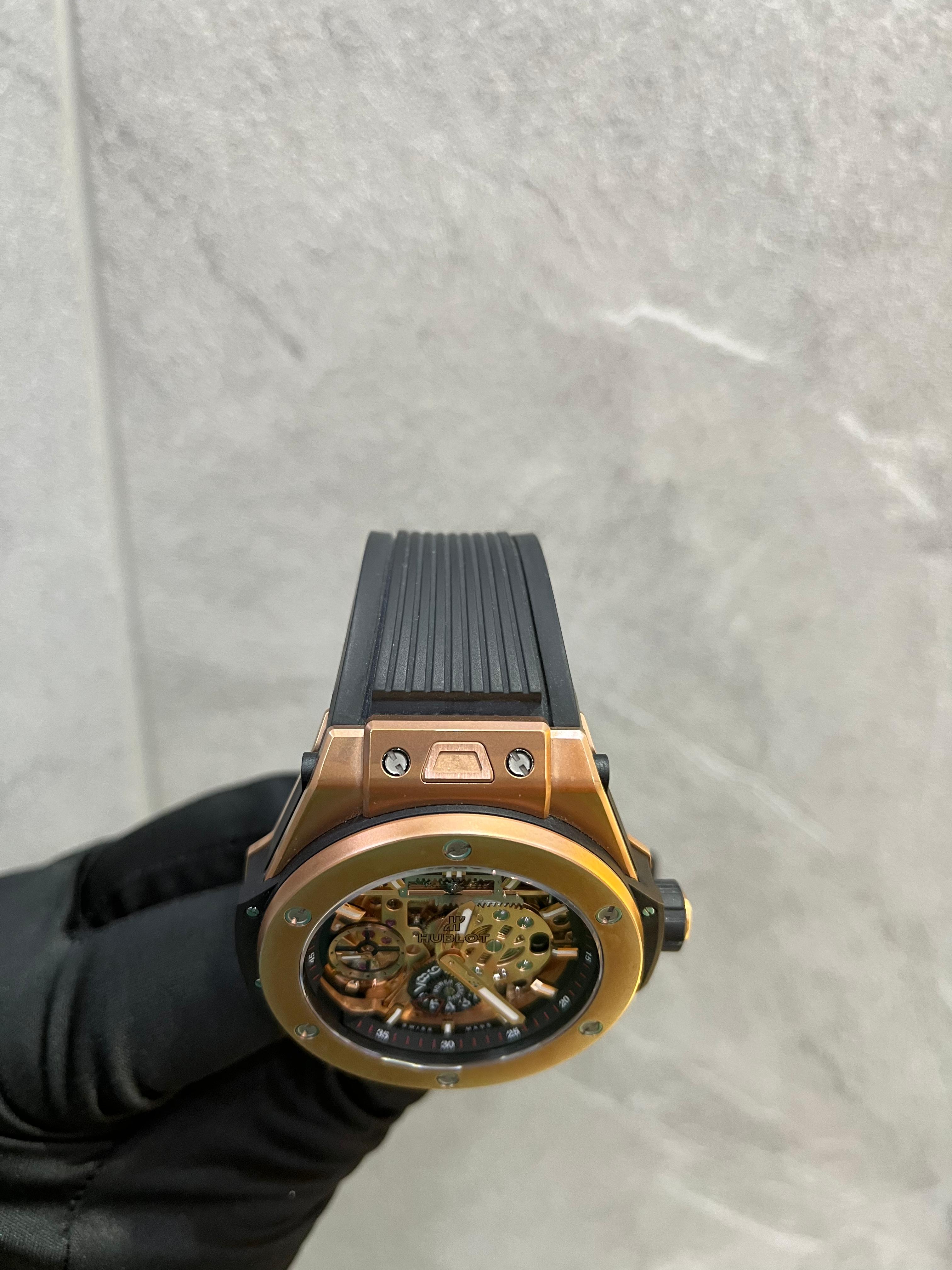 BIG BANG 45MM MECA-10 KING GOLD (2019)