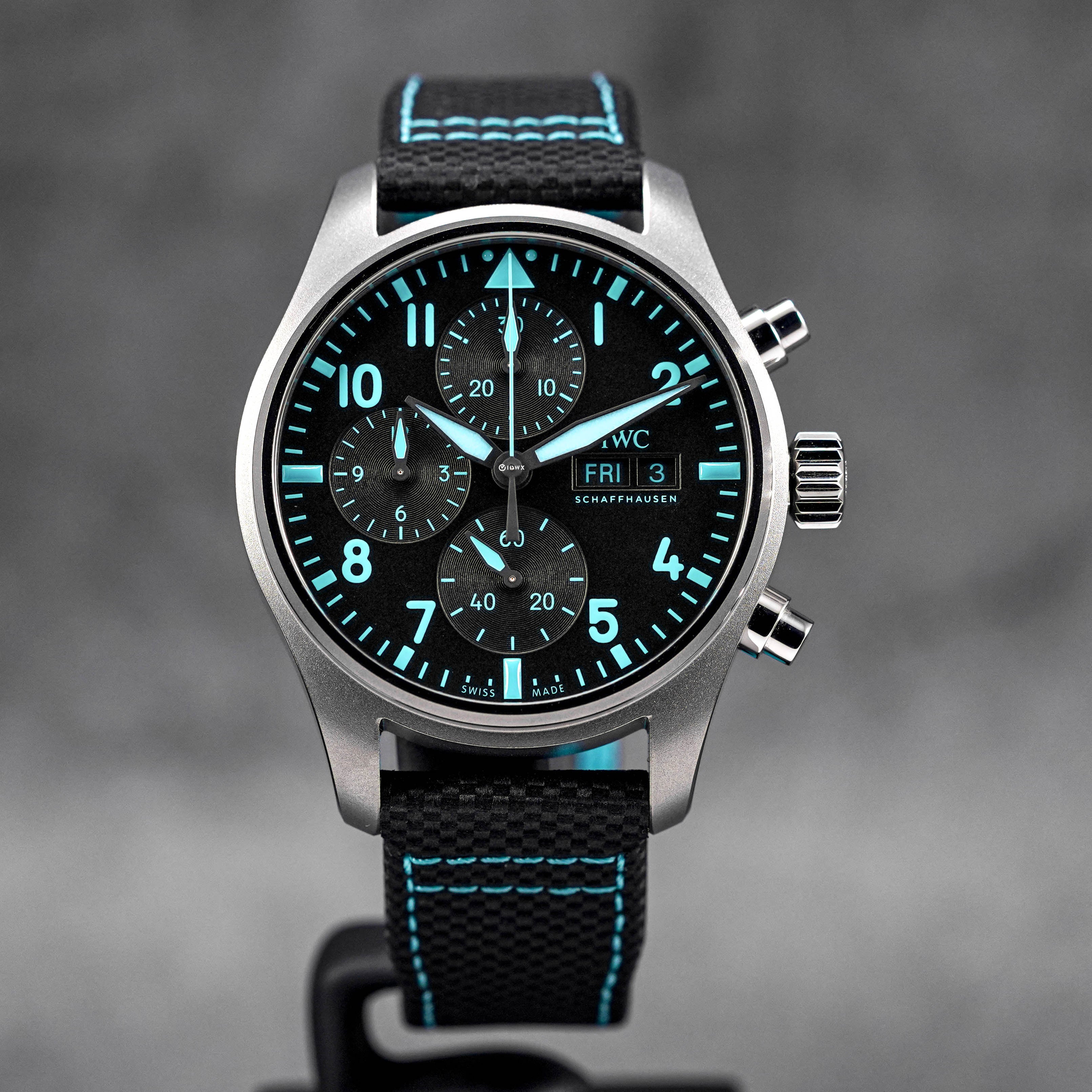 PILOT'S CHRONOGRAPH 41 TITANIUM 'MERCEDES AMG PETRONAS' EDITION (2023)