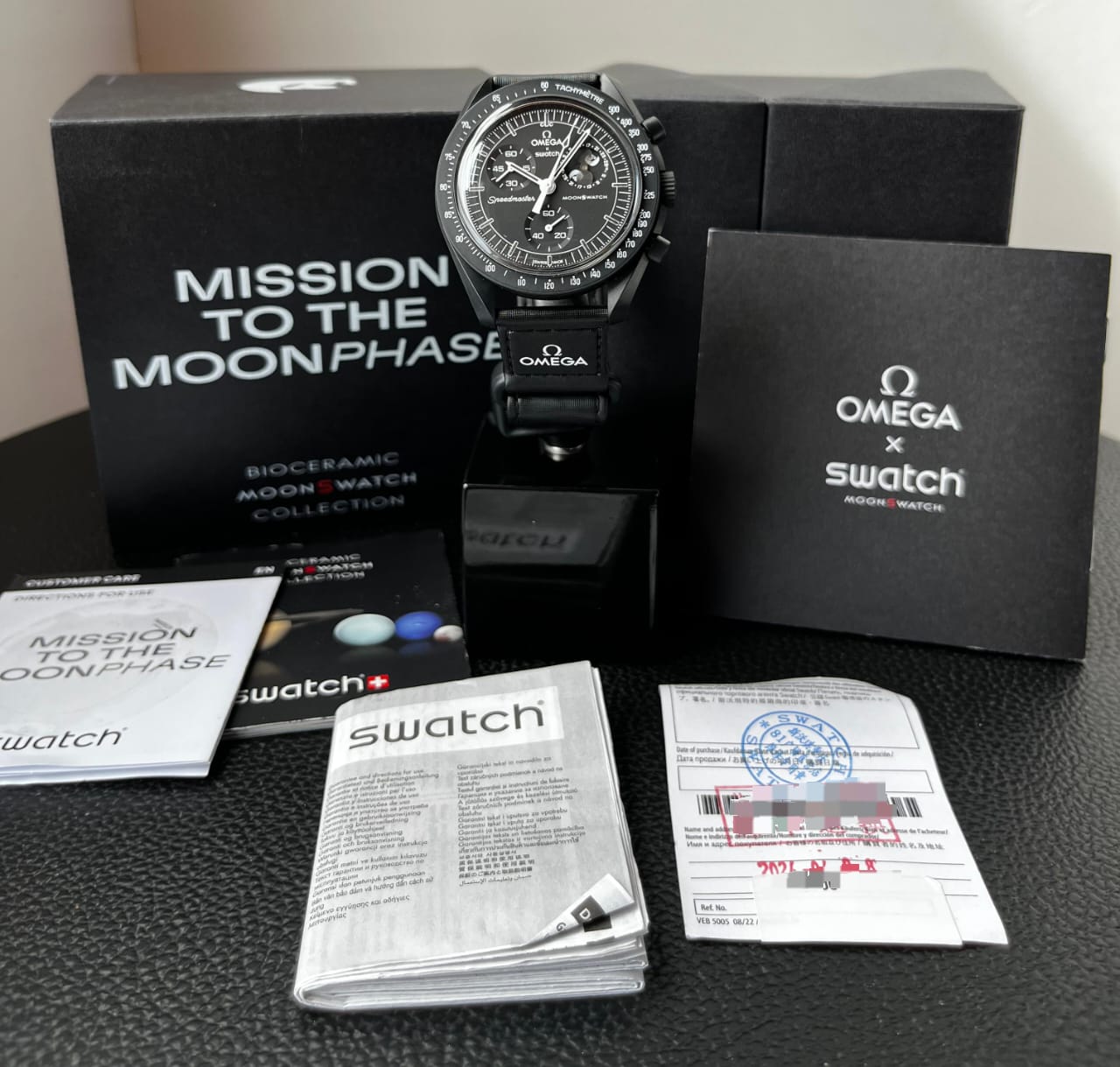 MOONSWATCH MISSION TO MOONPHASE SNOOPY BLACK (2024)