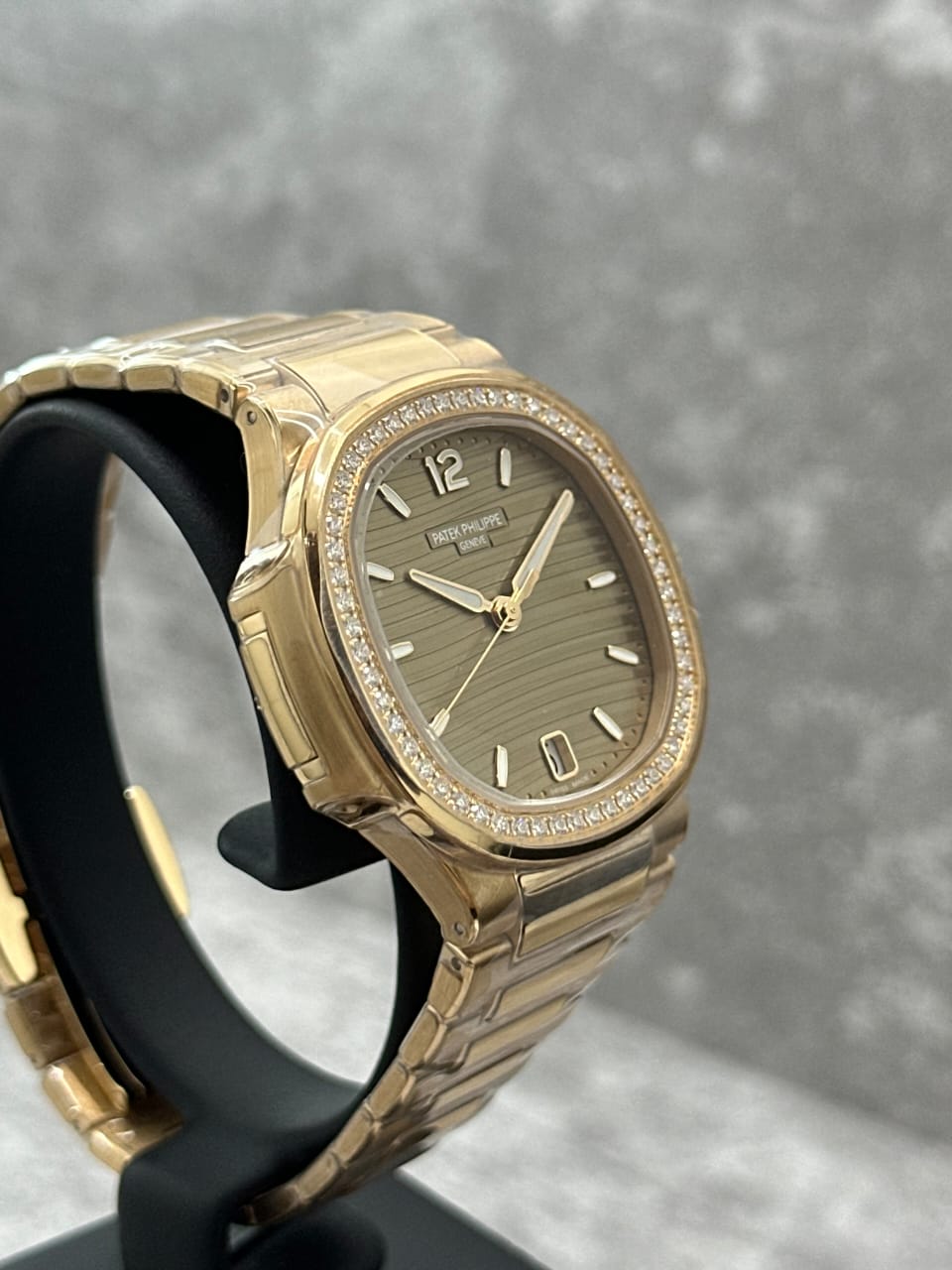 NAUTILUS 7118/1200R ROSEGOLD DIAMOND RING (2025)