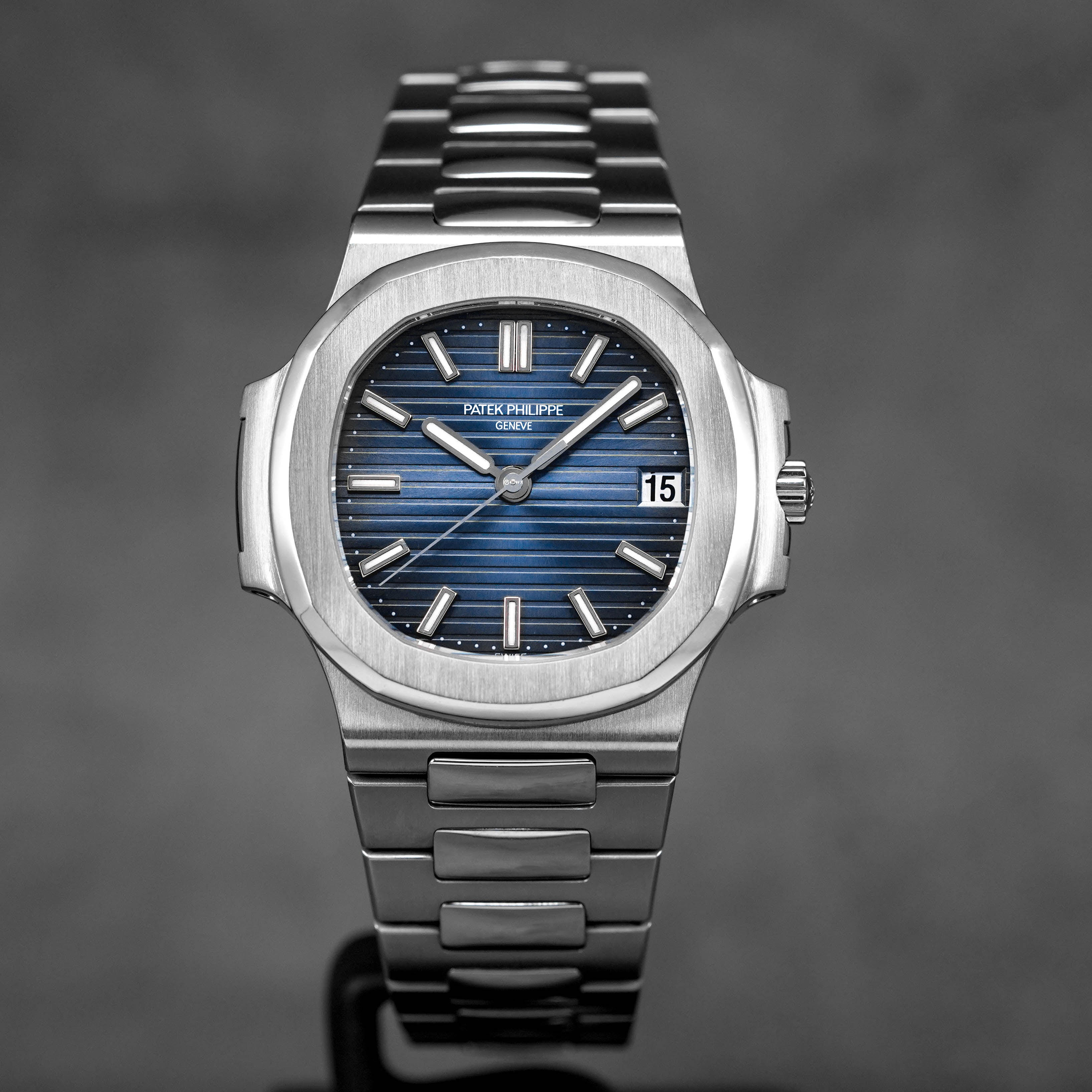 PATEK PHILIPPE NAUTILUS 5800 1A BLUE DIAL 2009 IDWX