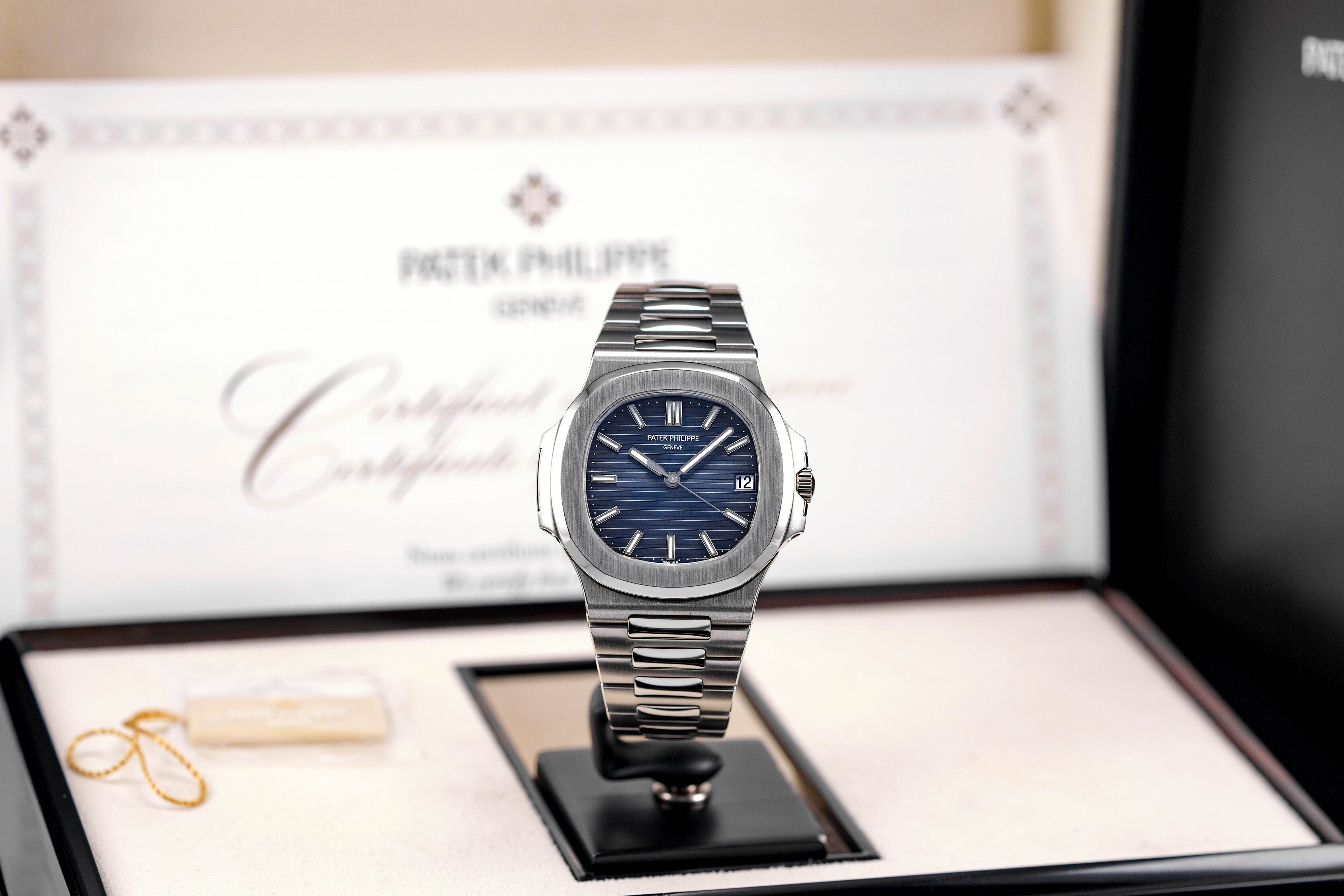 Philippe 5711 Patek Philippe 40th Anniversary Nautilus Price Patek