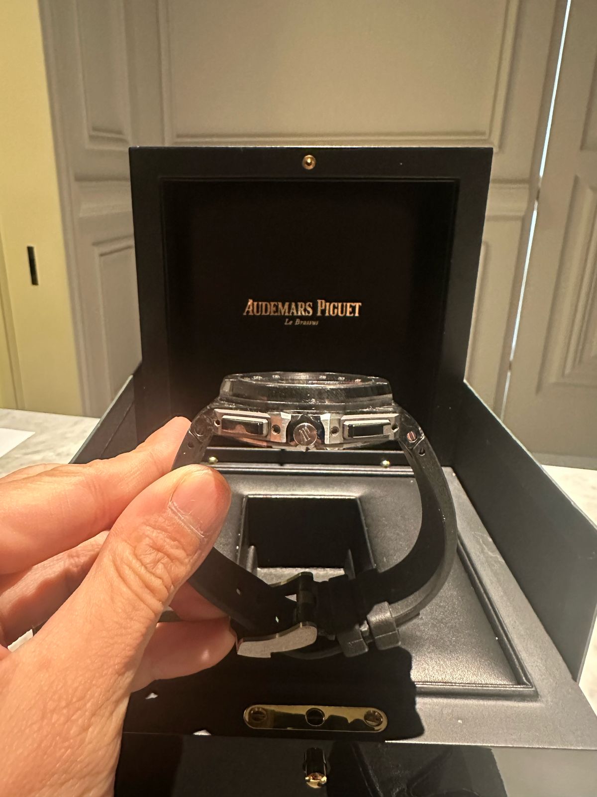 ROYAL OAK CHRONOGRAPH 44MM NOVELTY CARBON BLACK CERAMIC (2014)
