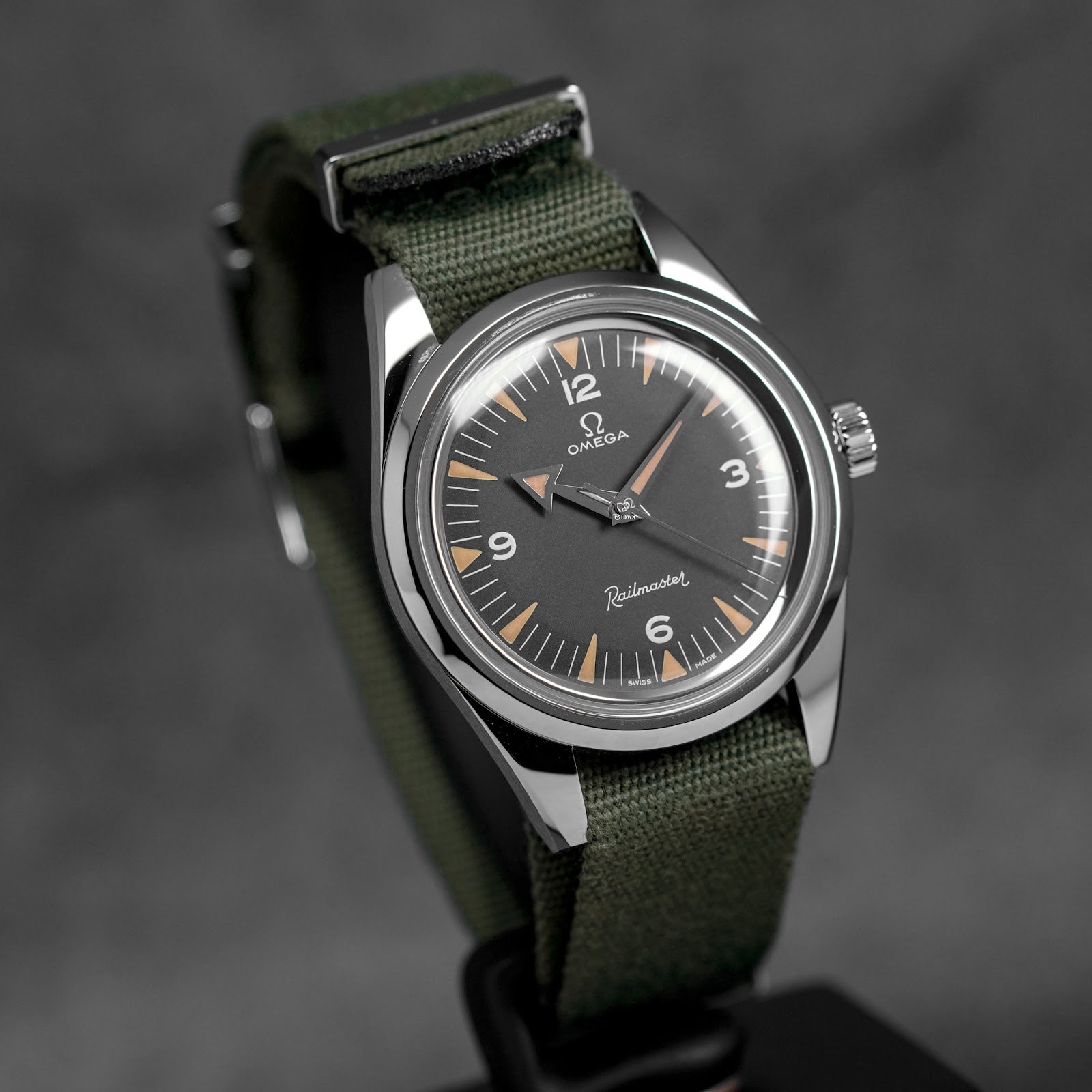 SEAMASTER RAILMASTER BLACK DIAL NATO STRAP LIMITED EDITION (WATCH ONLY)