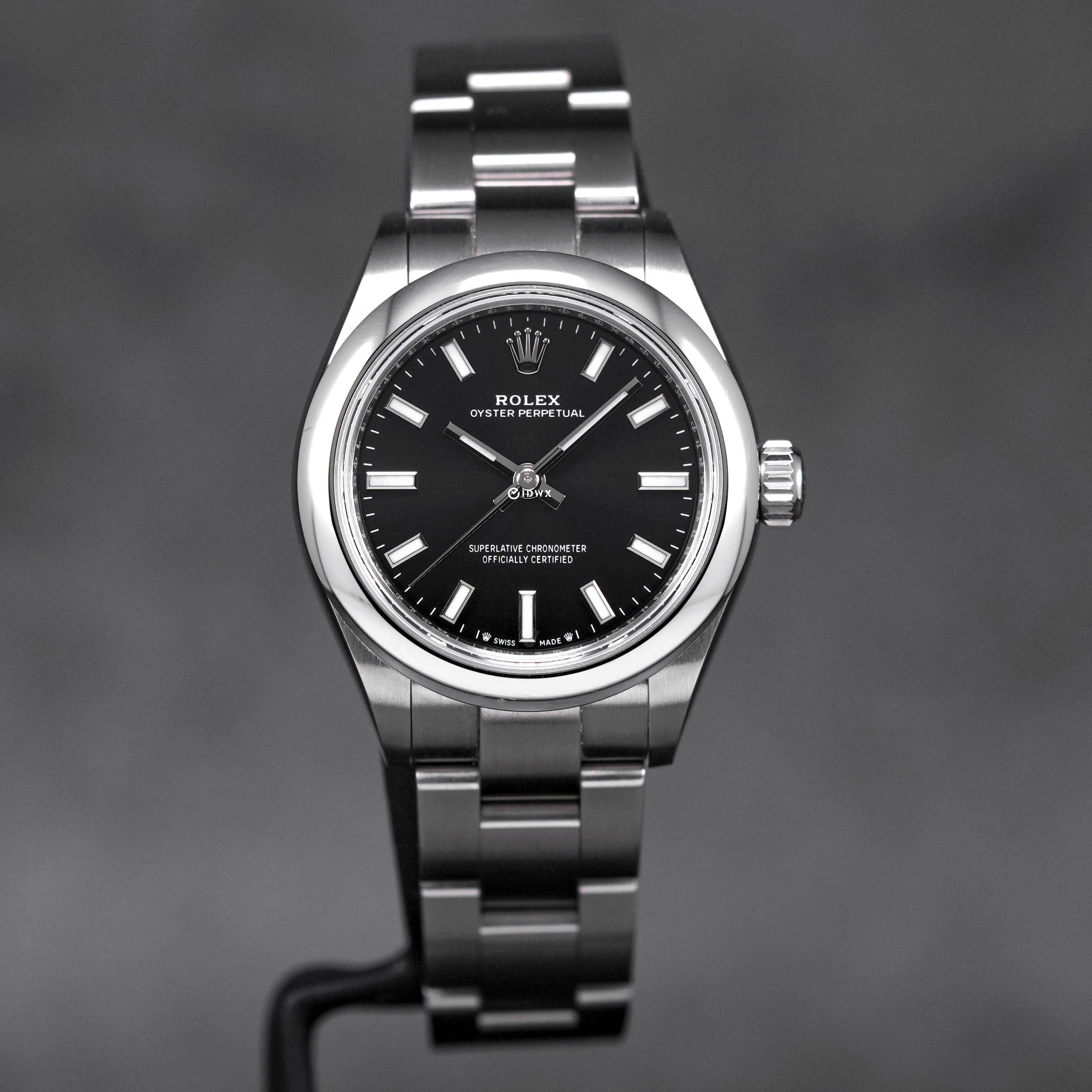 Rolex oyster best sale perpetual 28mm